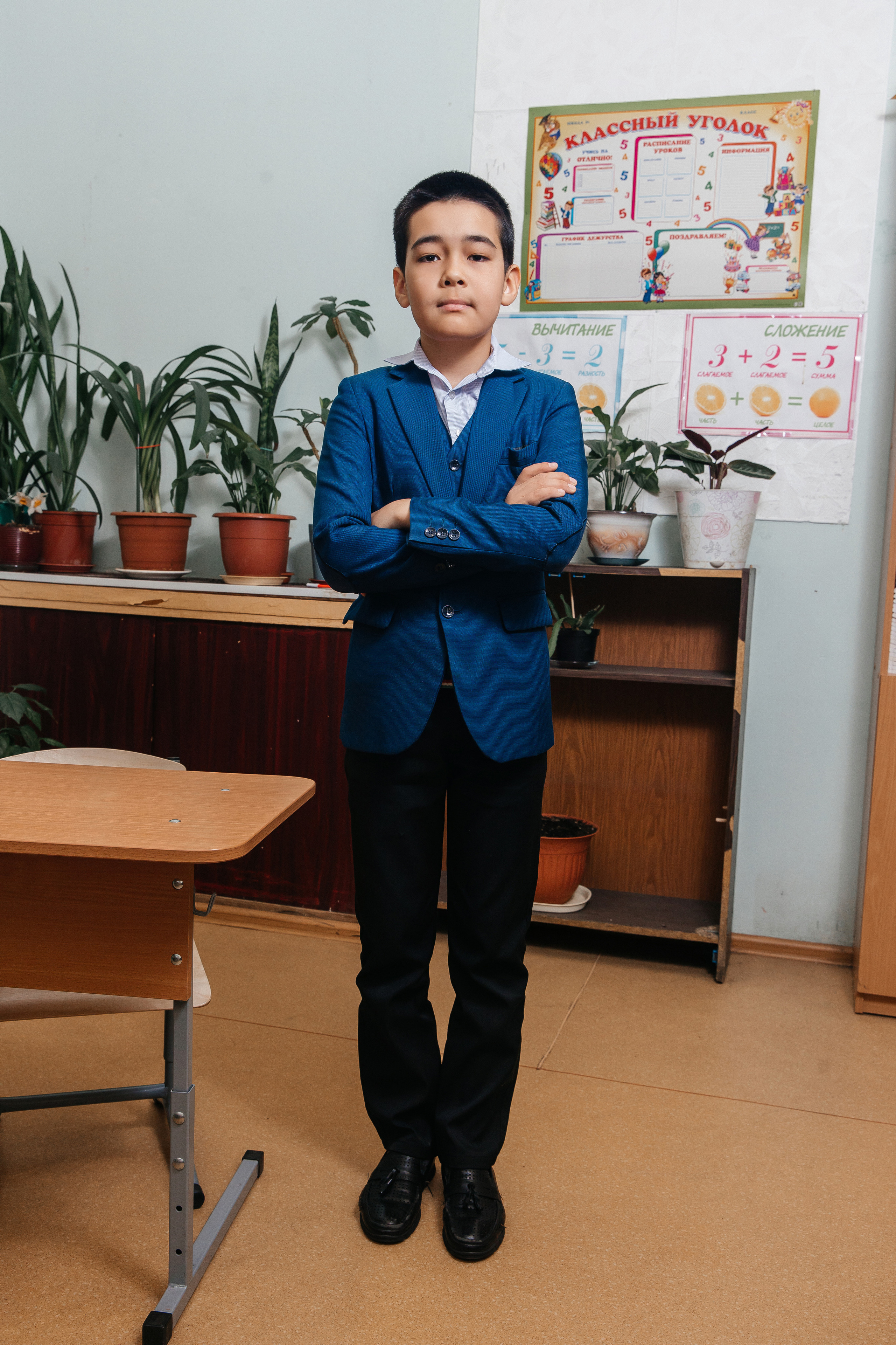 Школа № 90 — 4В класс (25.04.2023) Съемка на папки. Свадебный и семейный фотограф Крамар Наталья