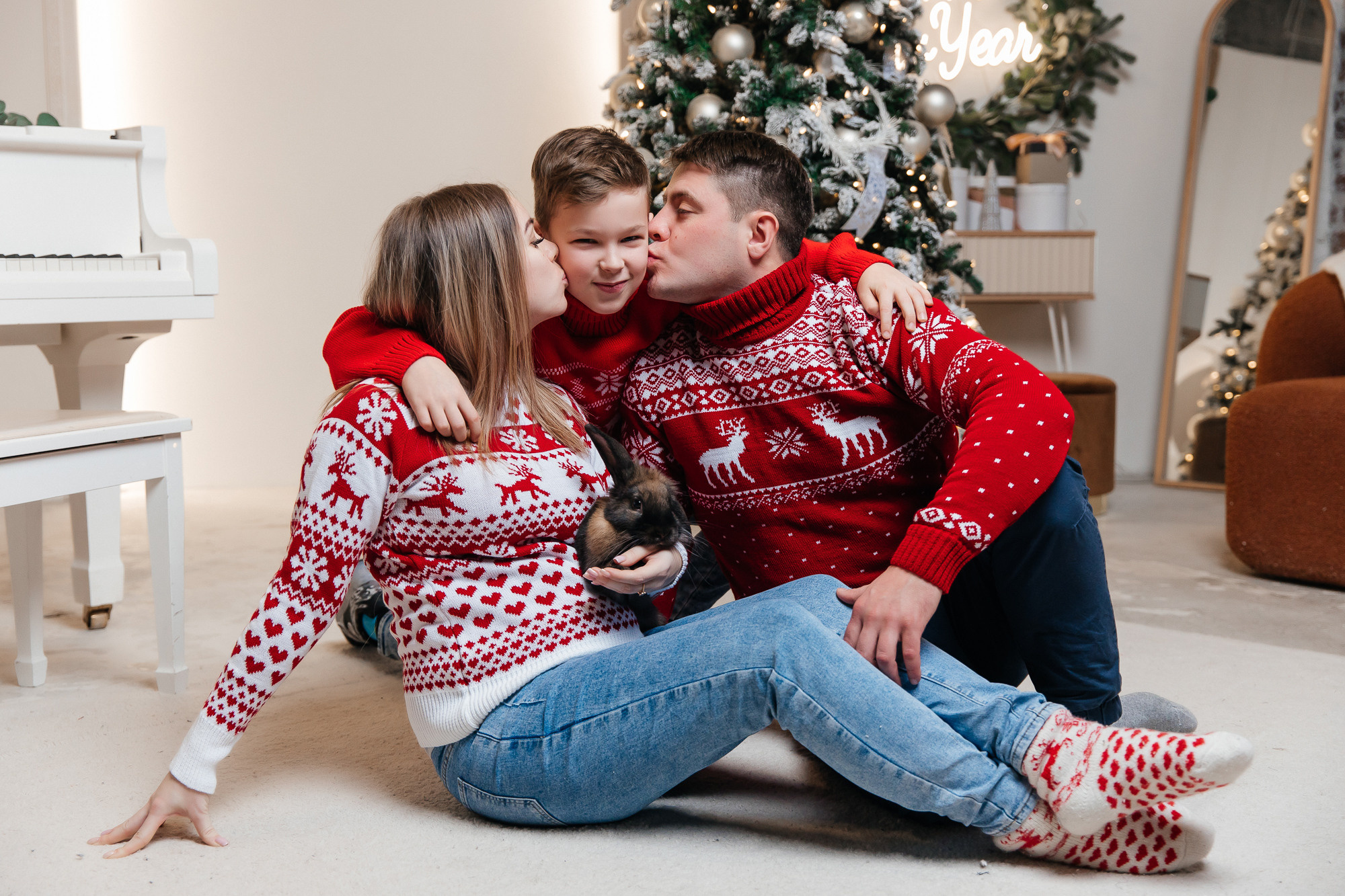 Екатерина, Алексей, Артем и бабушка Галина (3 января 2023). Свадебный и семейный фотограф Крамар Наталья