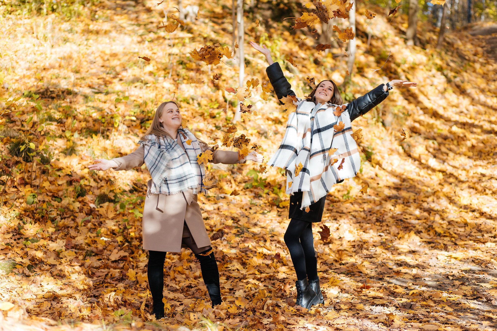 Наталья и Елена (12 октября 2022). Свадебный и семейный фотограф Крамар Наталья