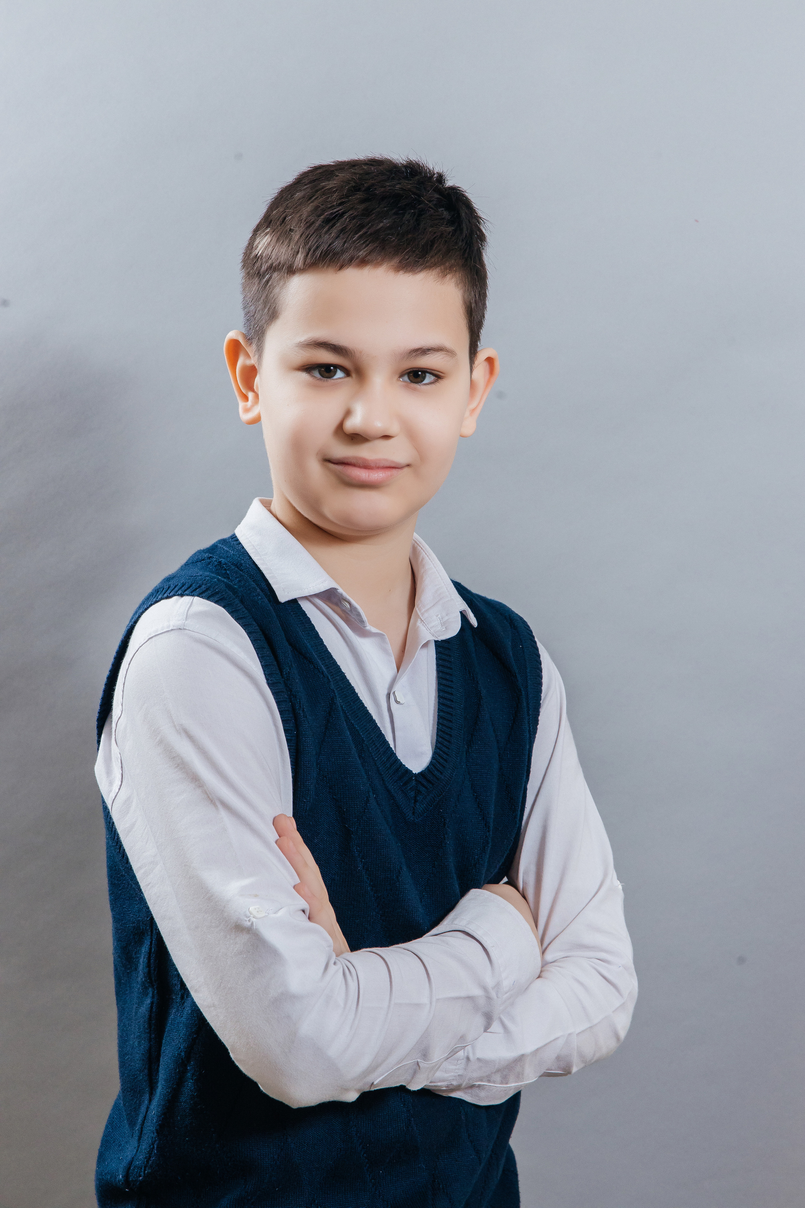 Школа № 90 — 4В класс (25.04.2023) Съемка на папки. Свадебный и семейный фотограф Крамар Наталья