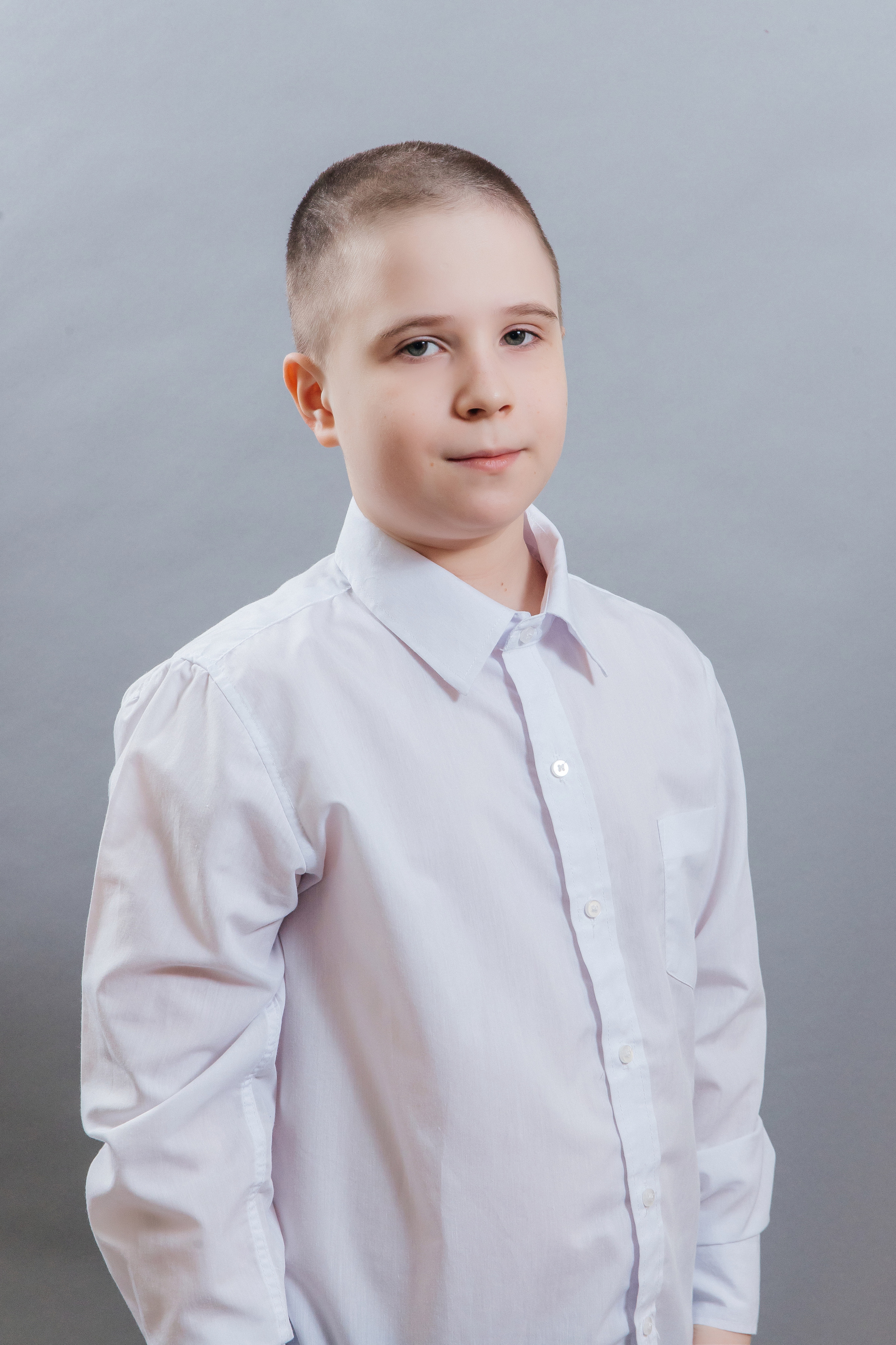 Школа № 90 — 4В класс (25.04.2023) Съемка на папки. Свадебный и семейный фотограф Крамар Наталья