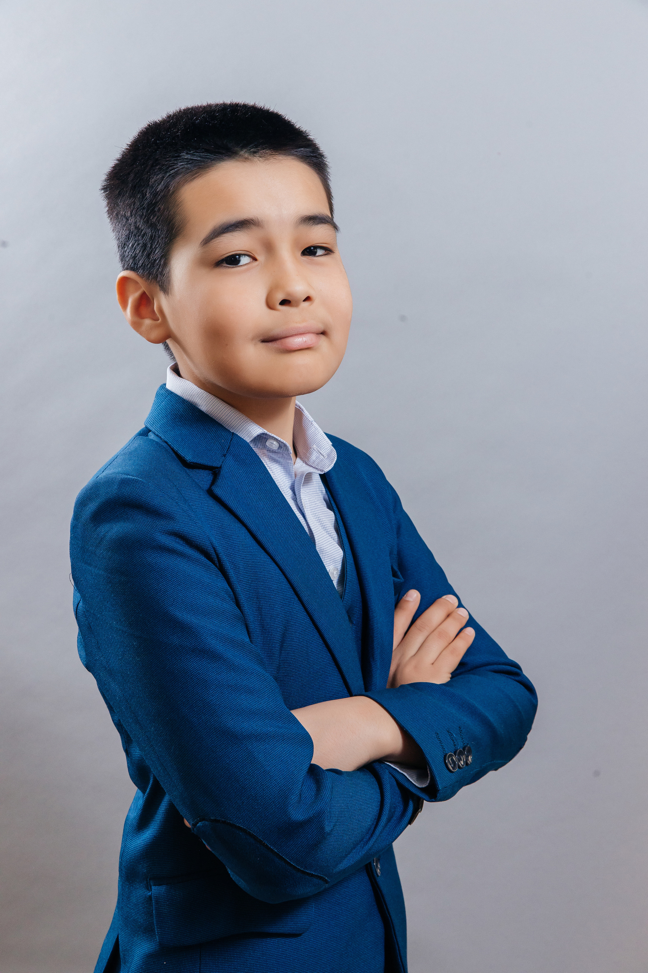 Школа № 90 — 4В класс (25.04.2023) Съемка на папки. Свадебный и семейный фотограф Крамар Наталья