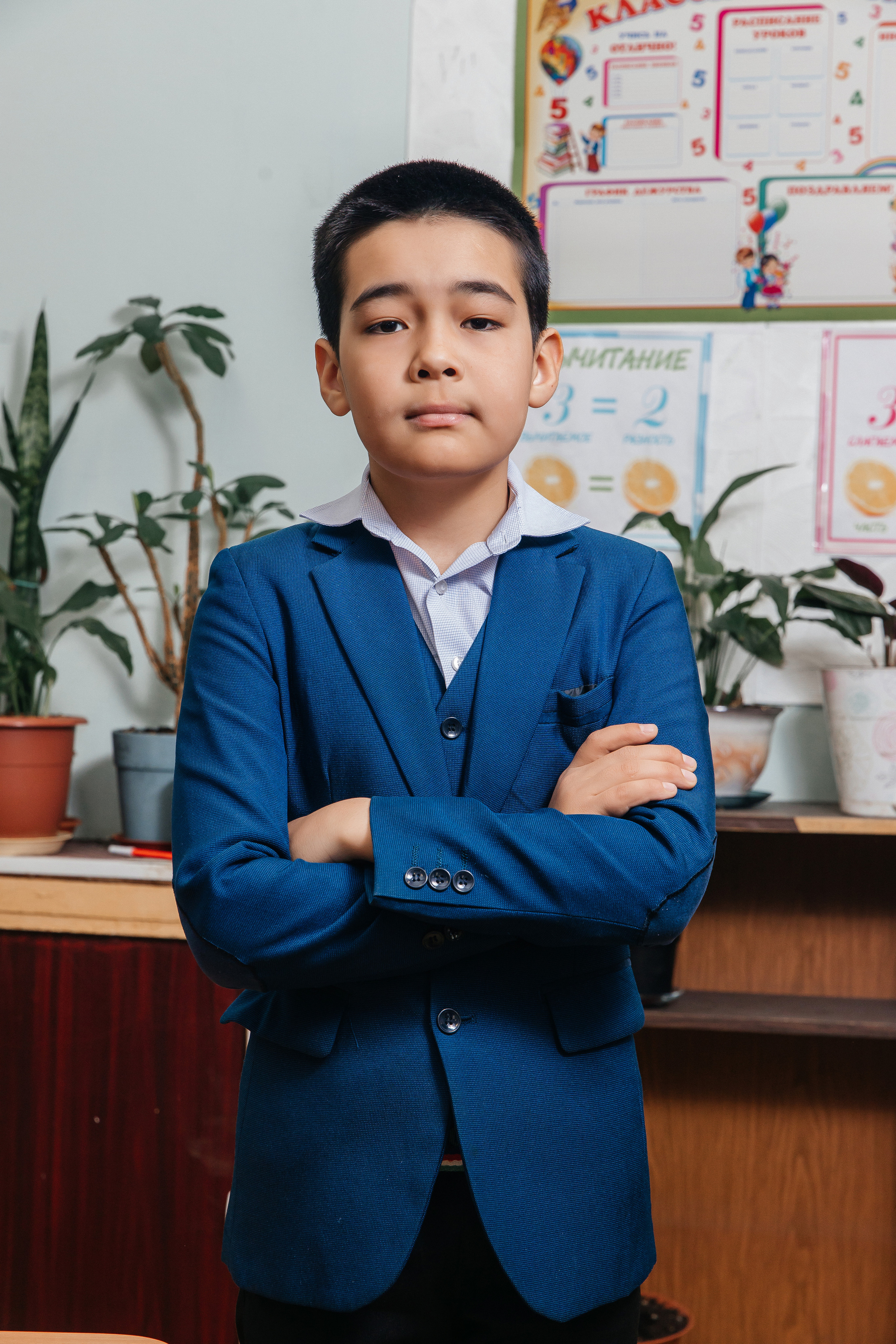 Школа № 90 — 4В класс (25.04.2023) Съемка на папки. Свадебный и семейный фотограф Крамар Наталья