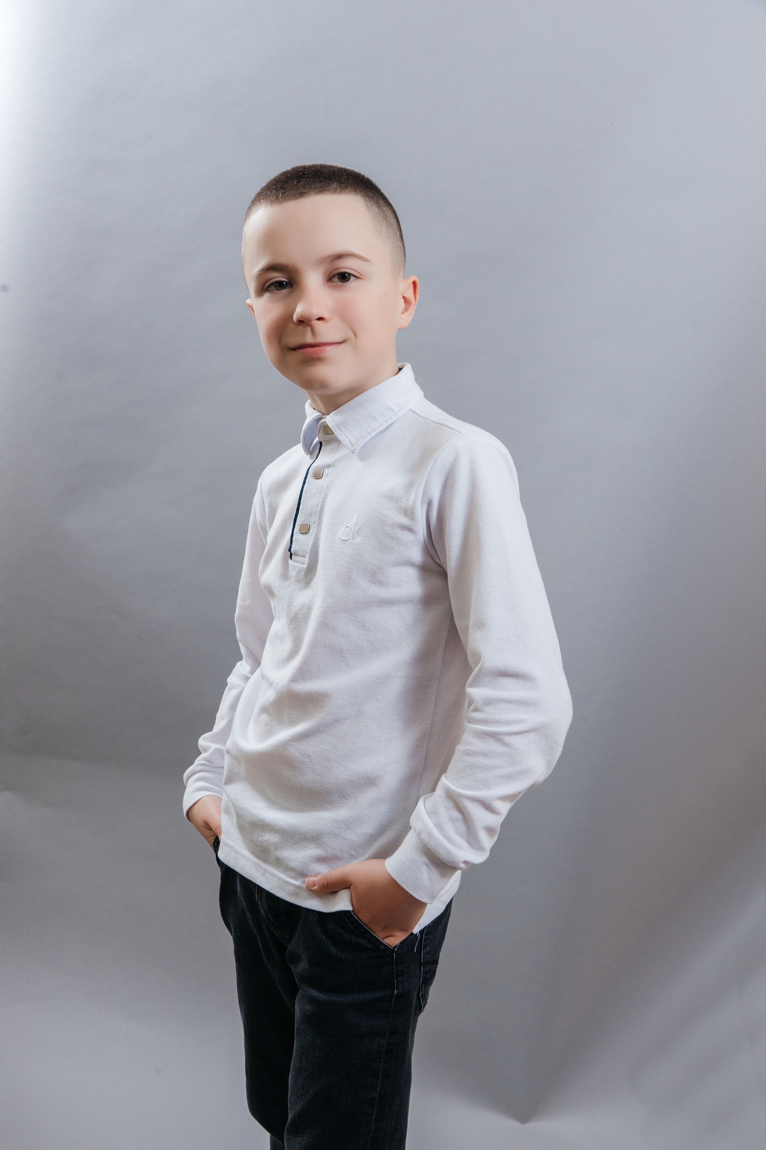 Школа № 90 — 4В класс (25.04.2023) Съемка на папки. Свадебный и семейный фотограф Крамар Наталья