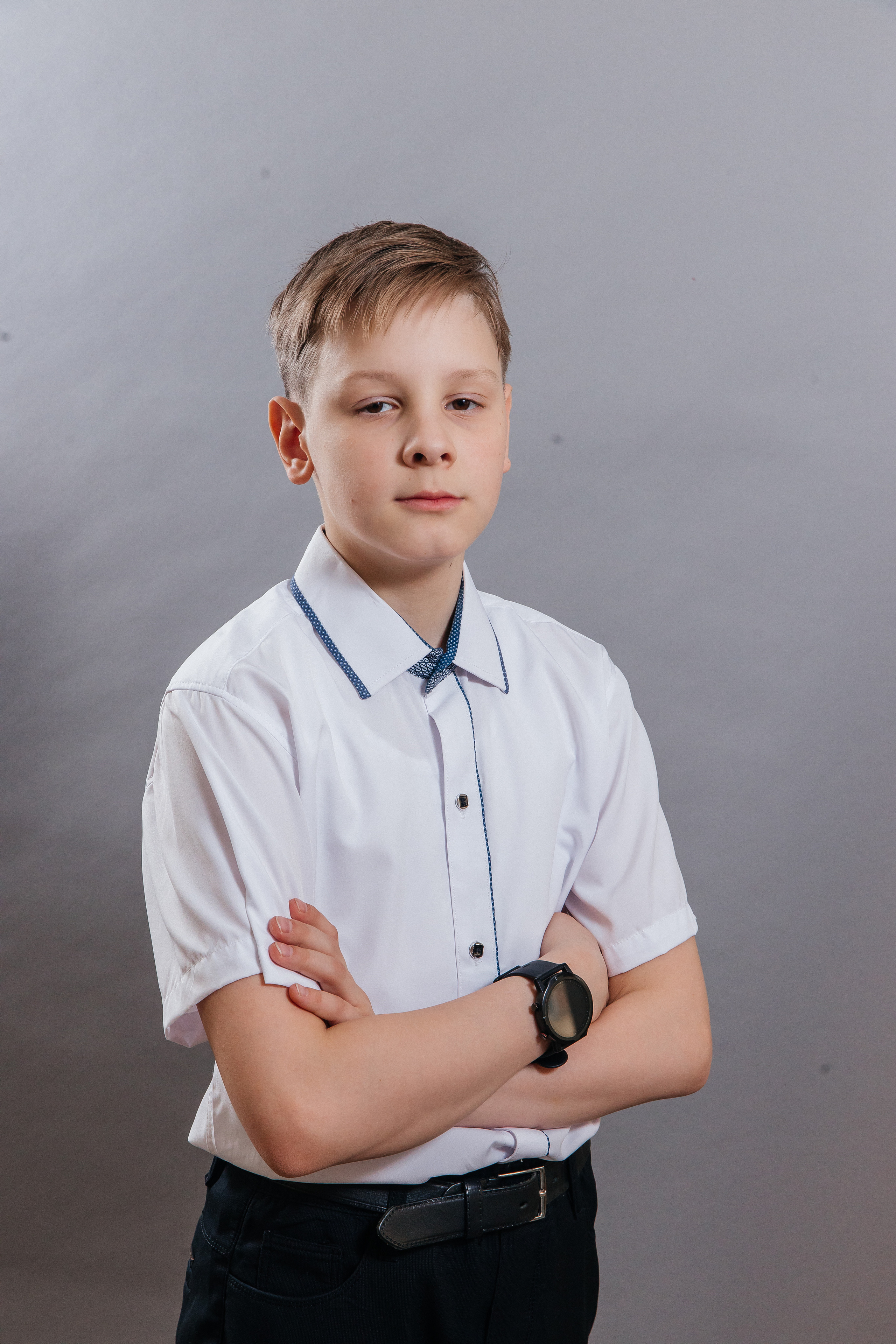 Школа № 90 — 4В класс (25.04.2023) Съемка на папки. Свадебный и семейный фотограф Крамар Наталья