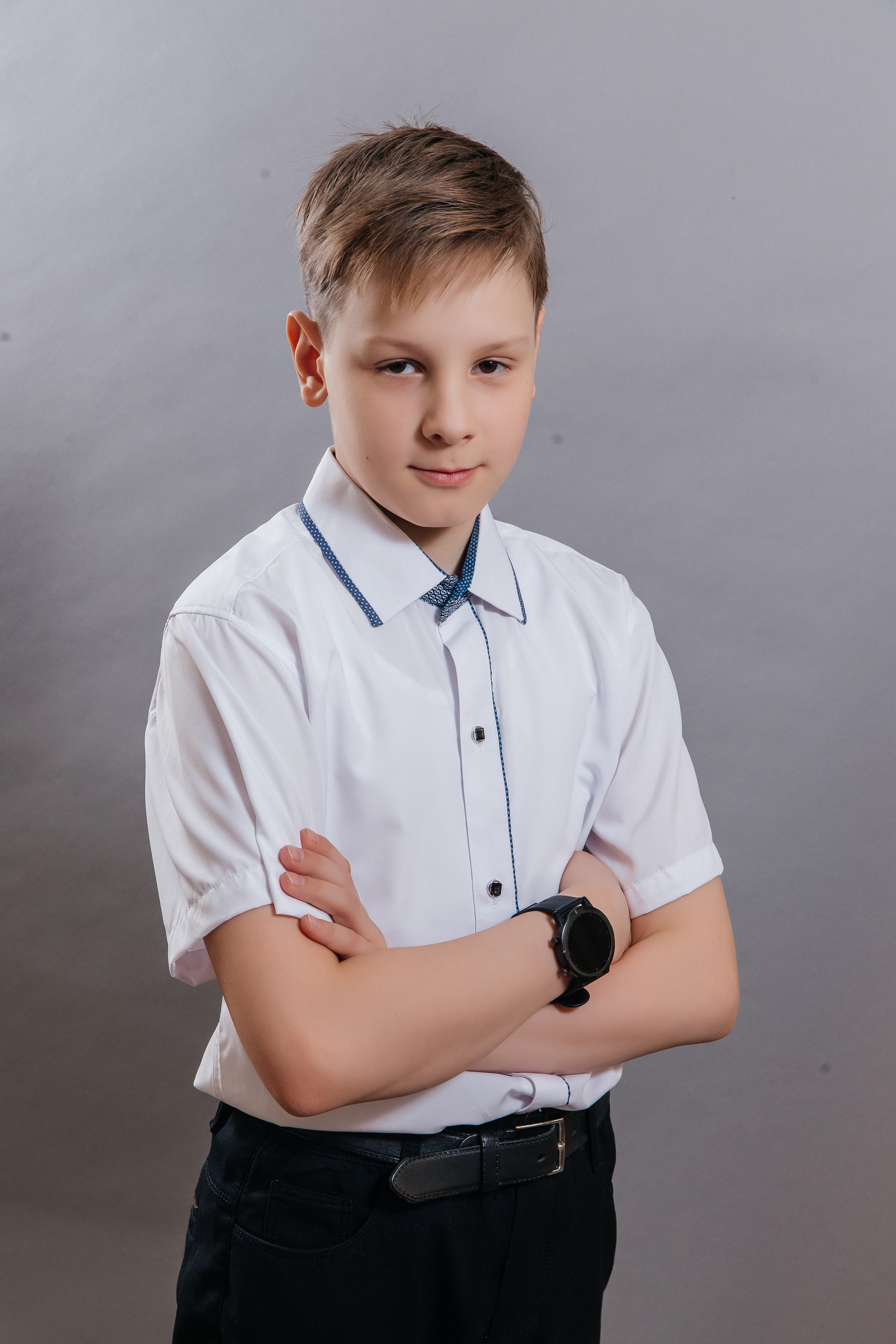 Школа № 90 — 4В класс (25.04.2023) Съемка на папки. Свадебный и семейный фотограф Крамар Наталья