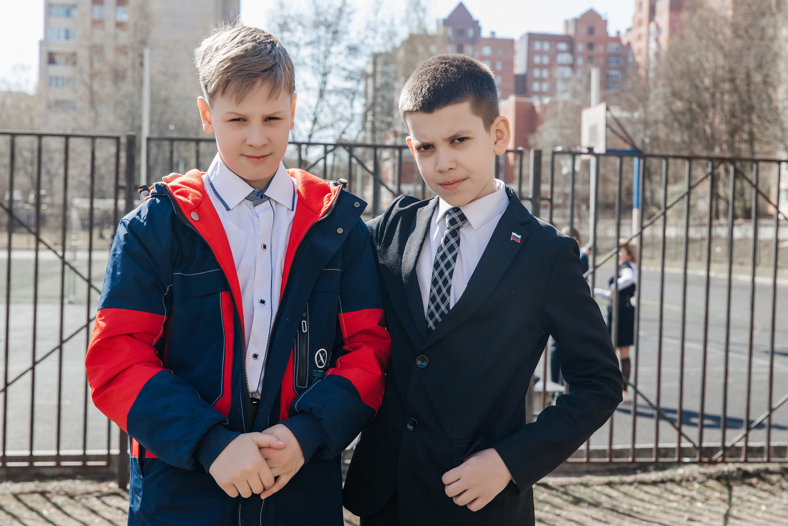 Школа № 90 — 4В класс (25.04.2023) Съемка на папки. Свадебный и семейный фотограф Крамар Наталья