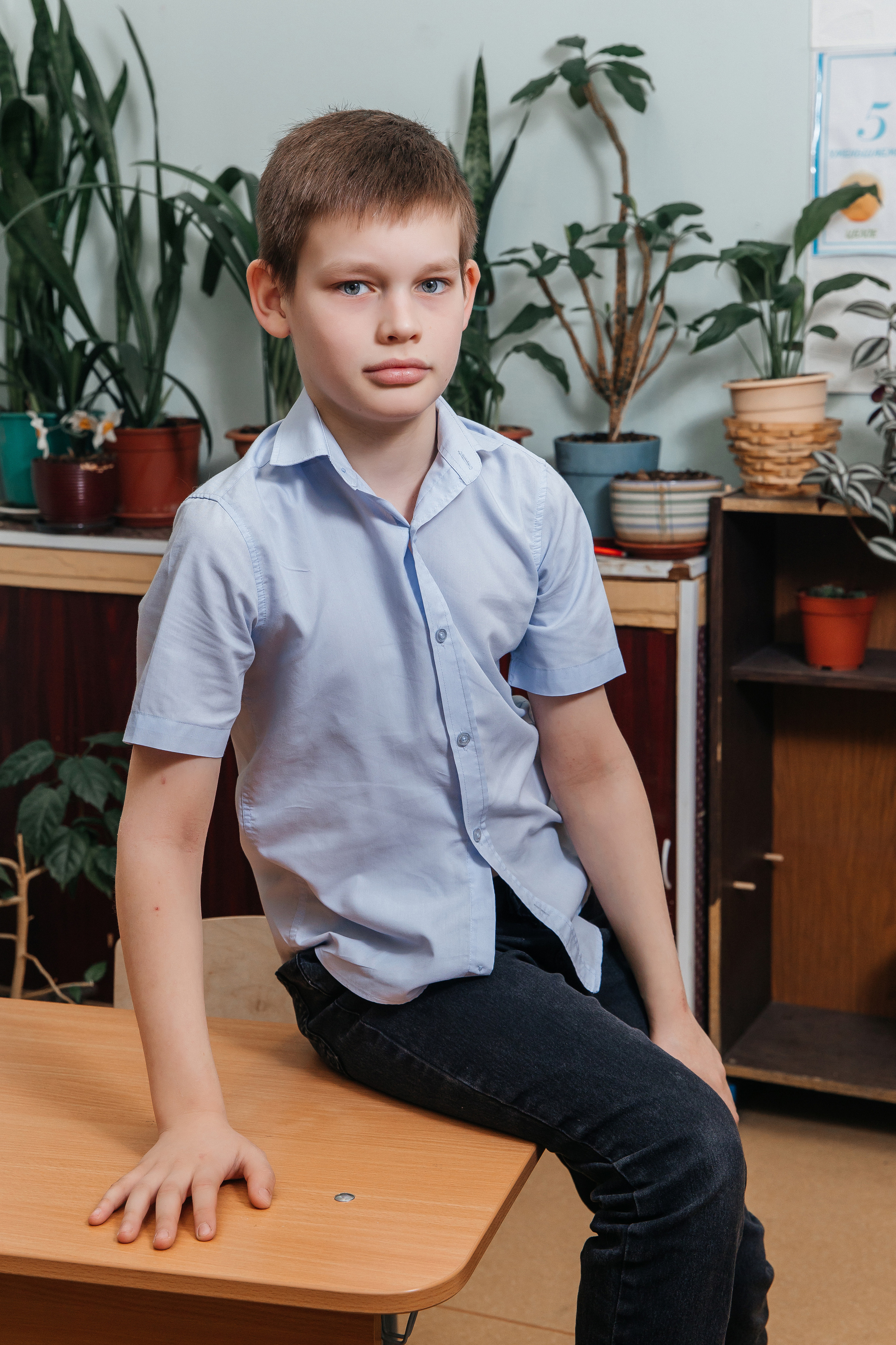 Школа № 90 — 4В класс (25.04.2023) Съемка на папки. Свадебный и семейный фотограф Крамар Наталья