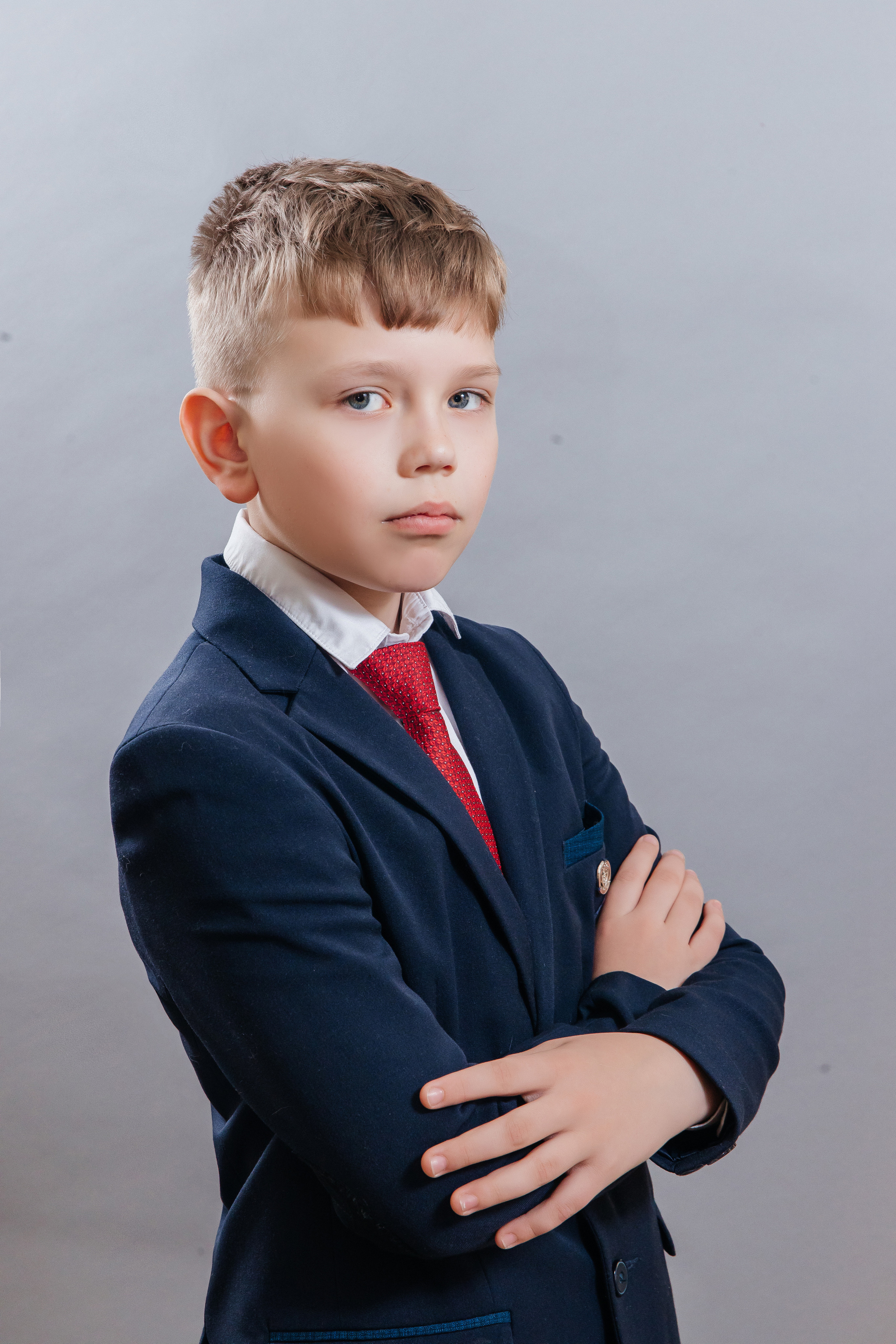 Школа № 90 — 4В класс (25.04.2023) Съемка на папки. Свадебный и семейный фотограф Крамар Наталья