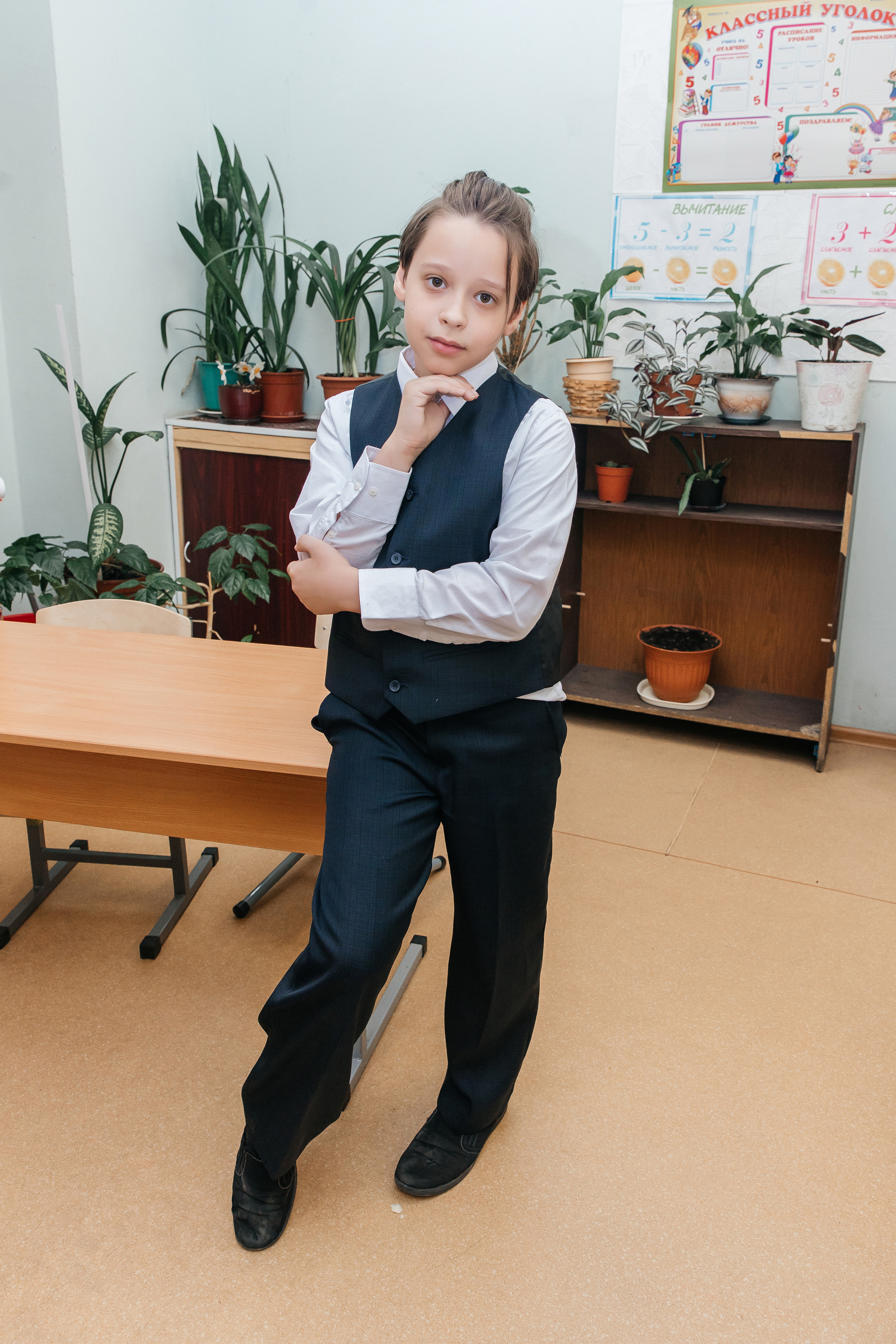 Школа № 90 — 4В класс (25.04.2023) Съемка на папки. Свадебный и семейный фотограф Крамар Наталья