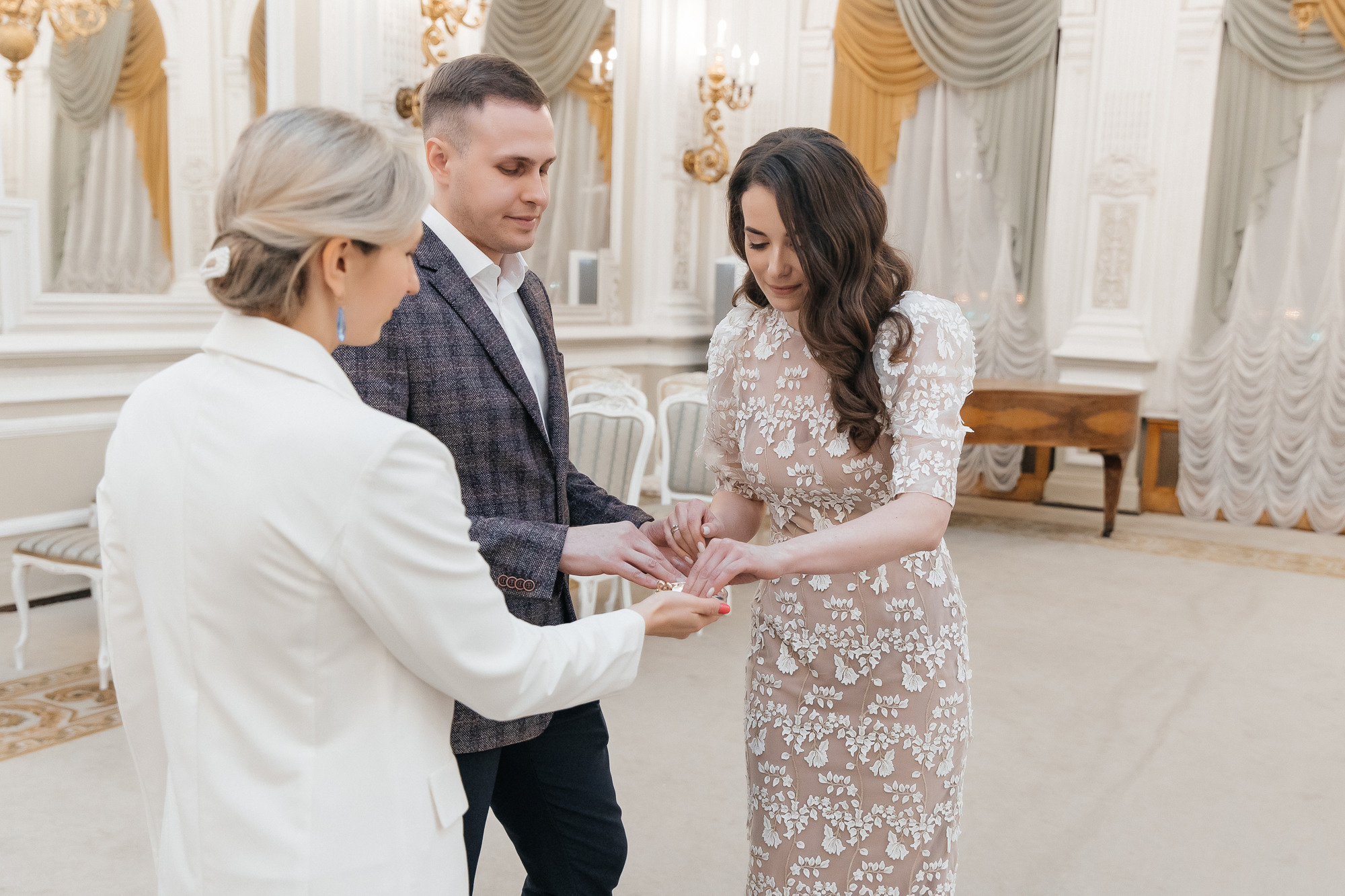 Инна и Денис (4 февраля 2023). Свадебный и семейный фотограф Крамар Наталья