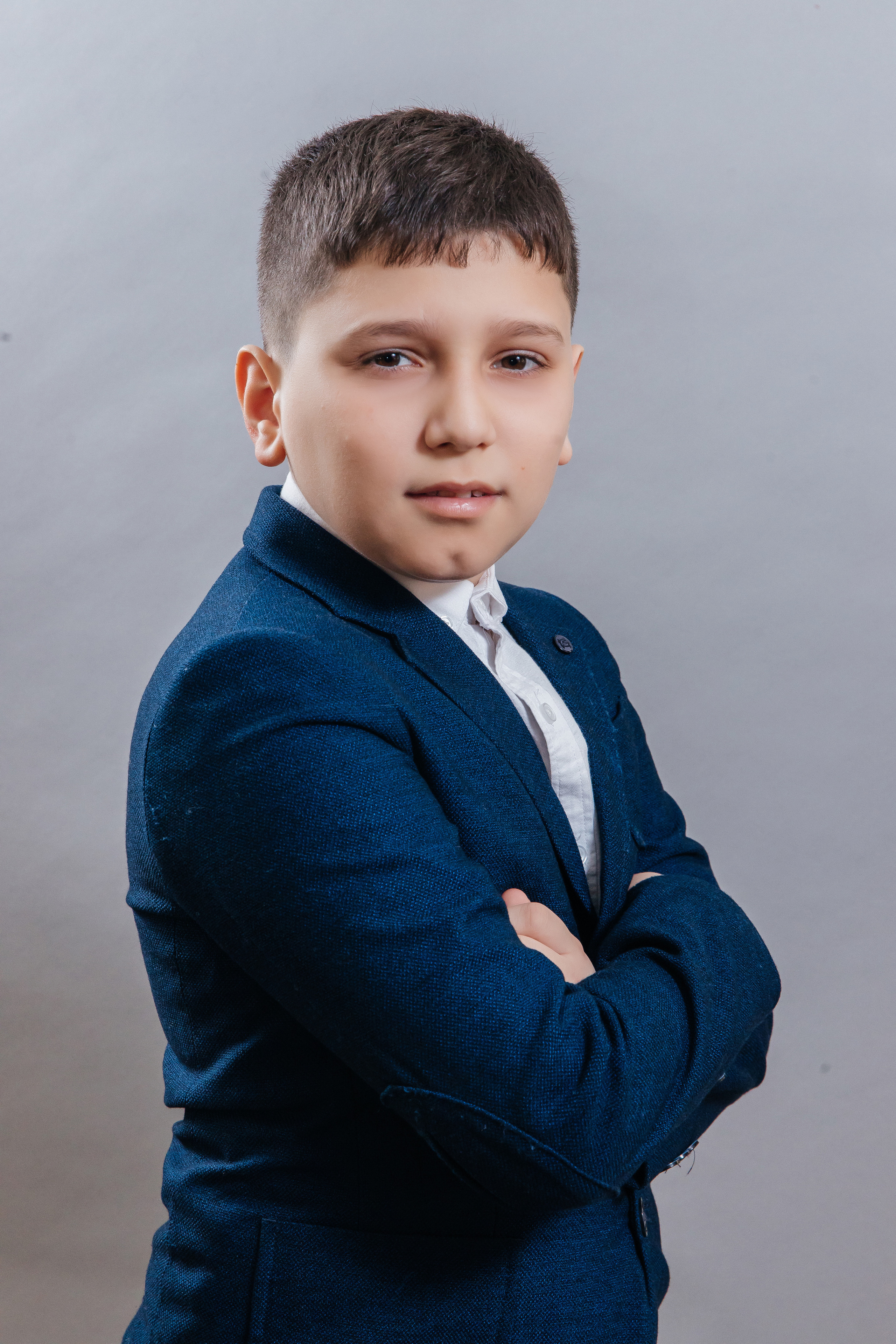 Школа № 90 — 4В класс (25.04.2023) Съемка на папки. Свадебный и семейный фотограф Крамар Наталья