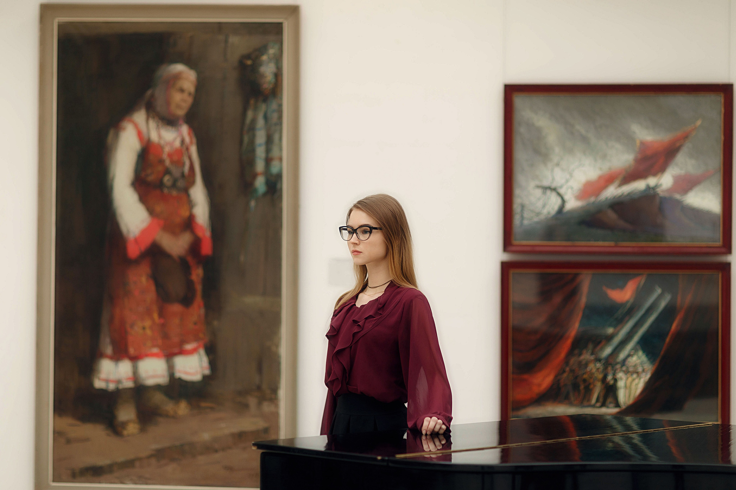 Фотосессия с Машей в Чувашском художественном музее. Портретный и репортажный фотограф в Чебоксарах Андриян Чаркин