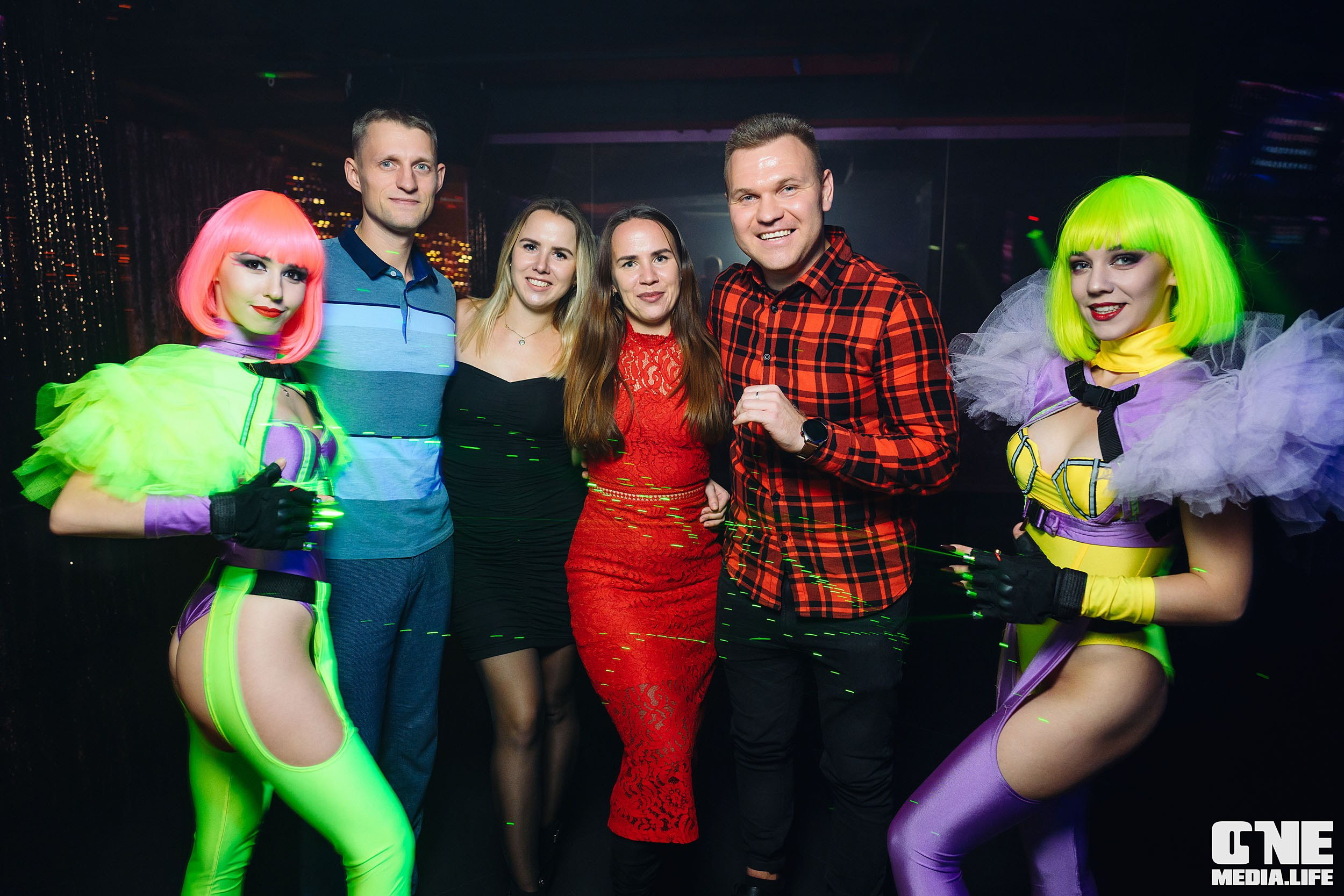 Фоторепортаж из караоке-клуба Эйфория. One Media Life: фоторепортажи, фотоотчеты с мероприятий и заведений