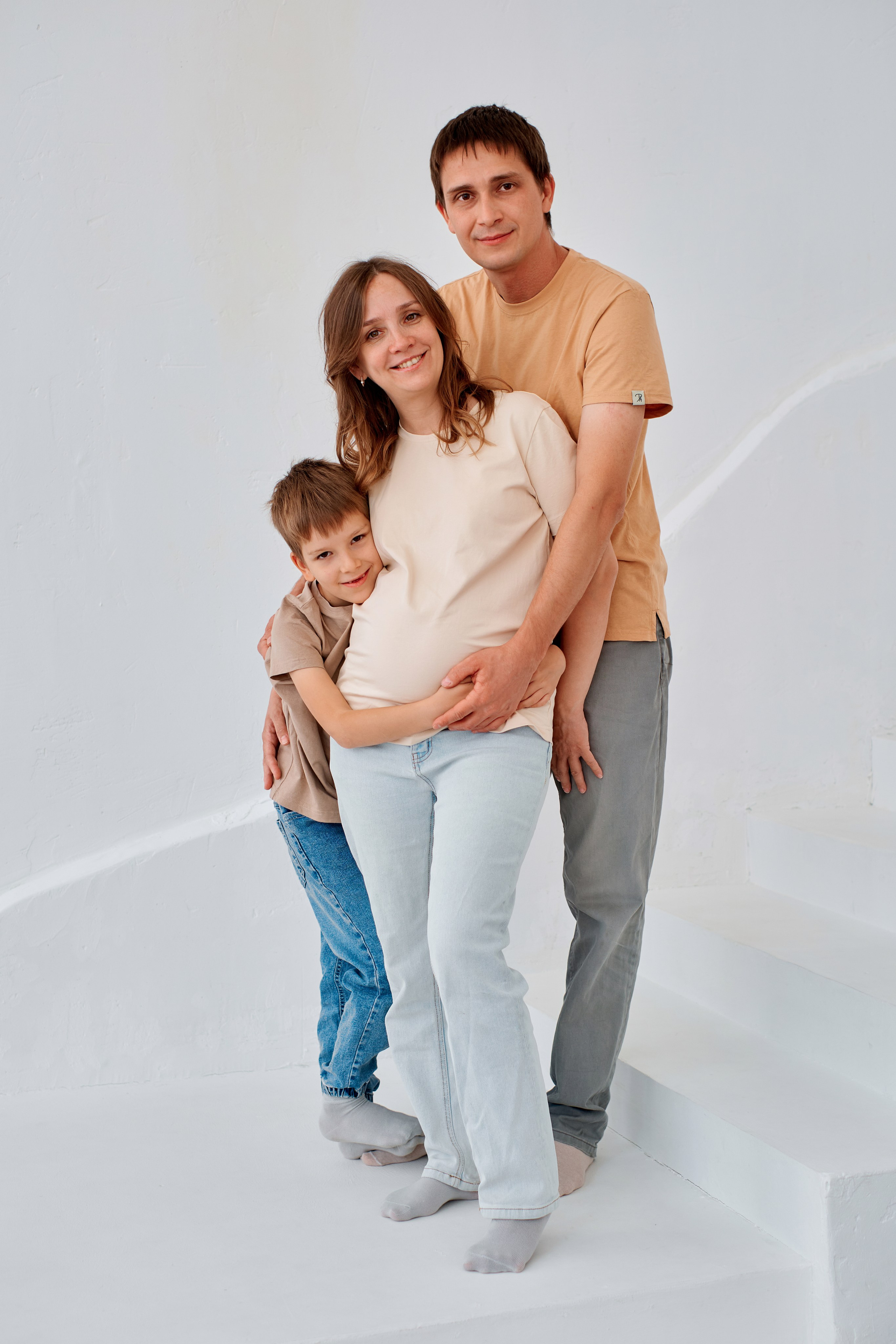 Семейная фотосессия. Студия Luch. Фотограф Таганрог Анна Трайжон