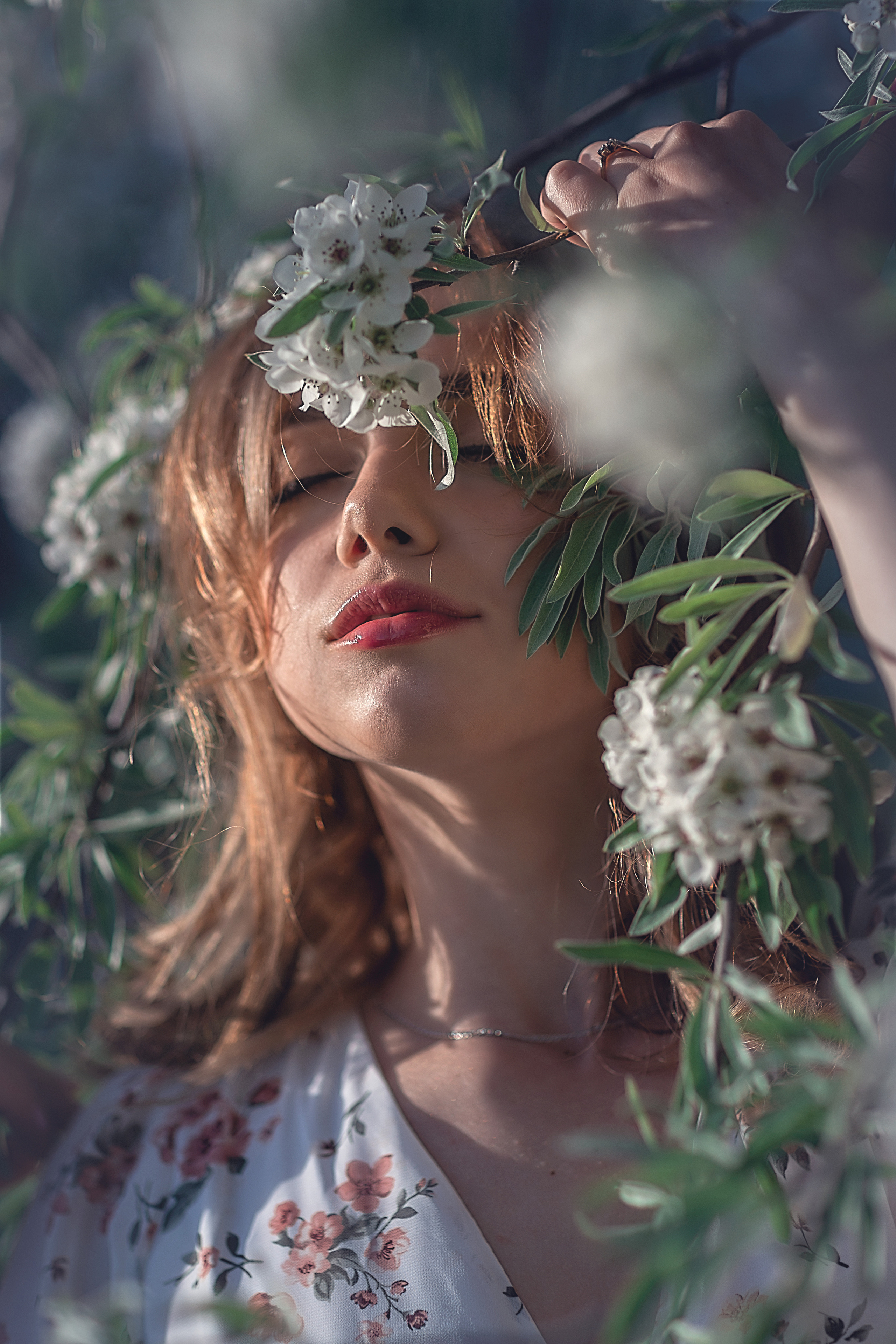 Яблоневый сад_Екатерина_2022. Семейный фотограф в Санкт-Петербурге