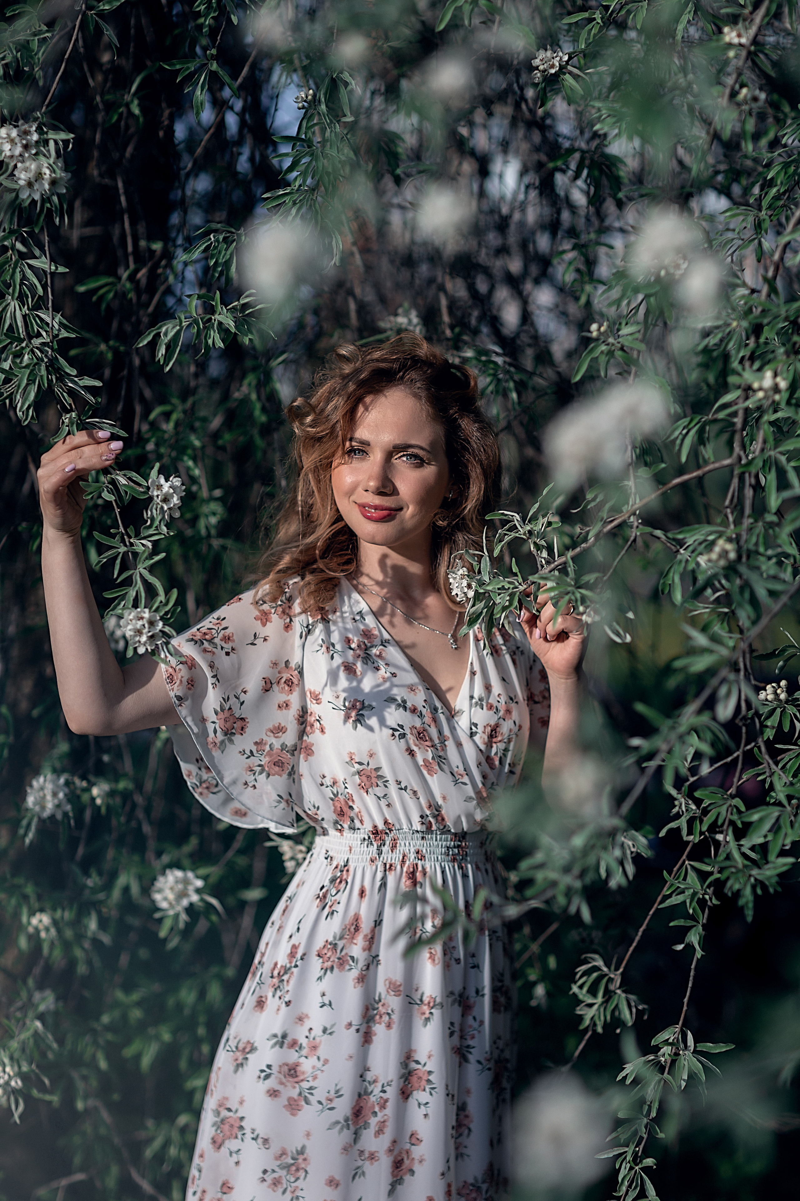 Яблоневый сад_Екатерина_2022. Семейный фотограф в Санкт-Петербурге