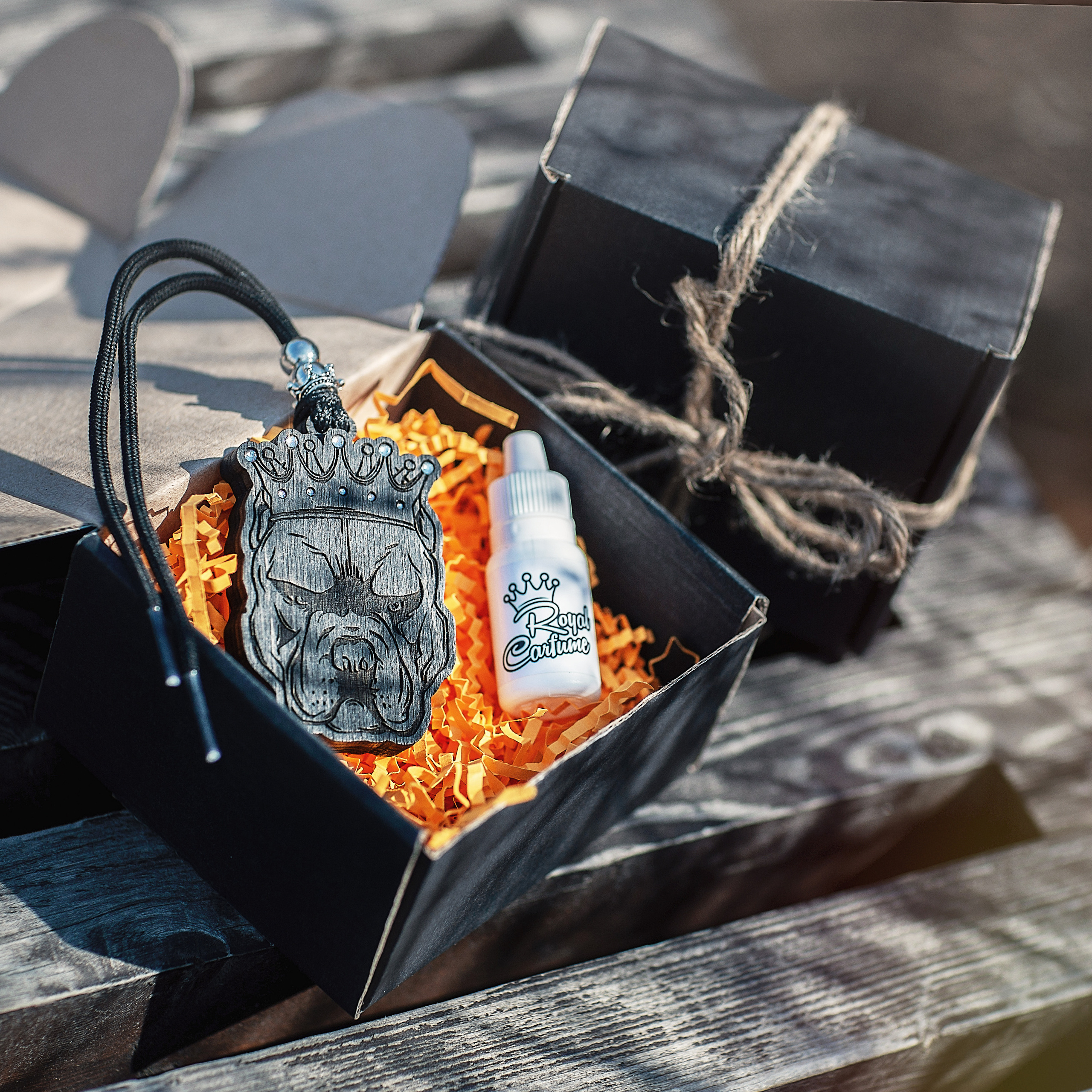 Парфюм для автомобиля. Предметная фотосъемка для OZON_2022. Семейный фотограф в Санкт-Петербурге