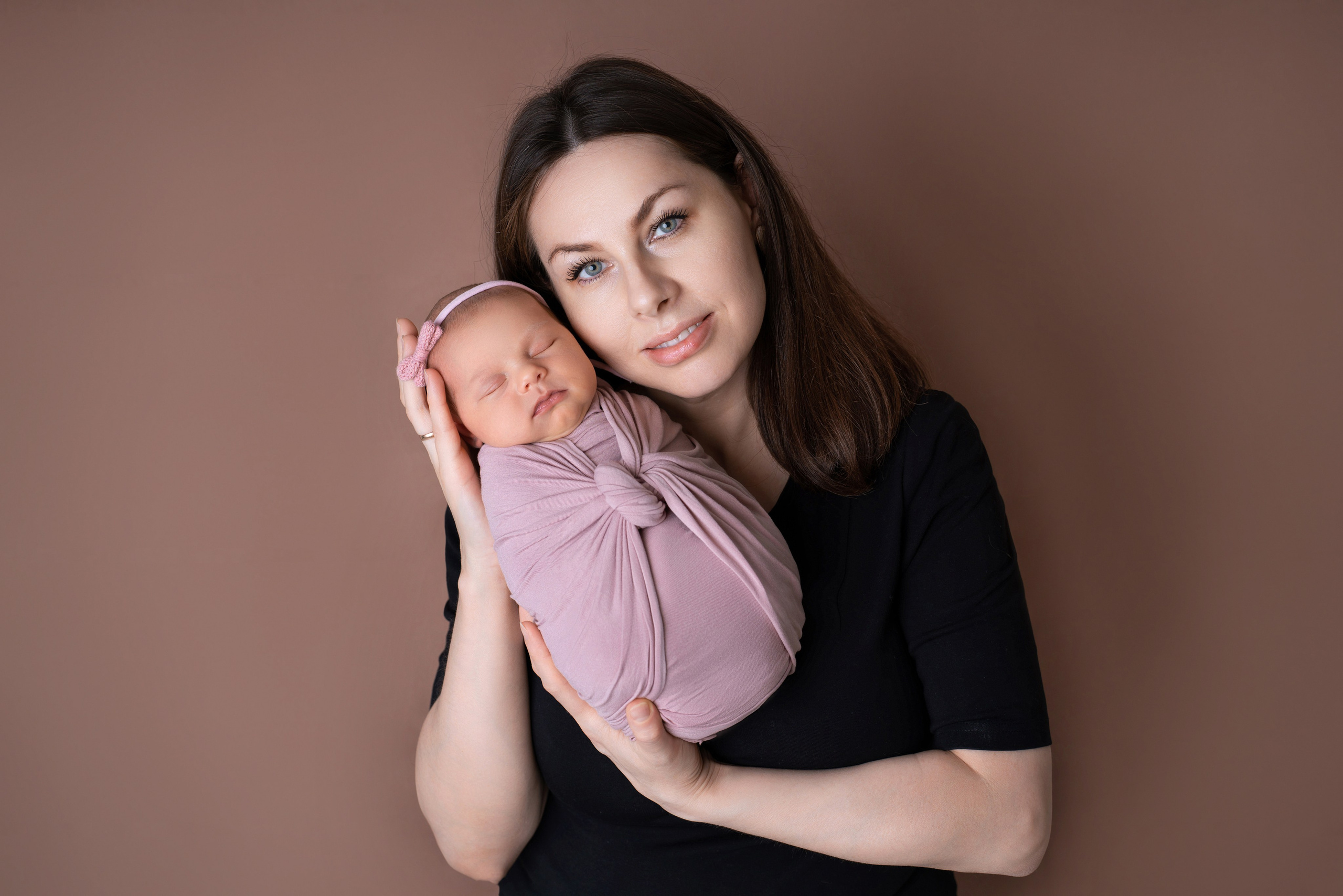 Фото с родителями/Макроснимки. Фотограф новорожденных Оренбург и свадебный фотограф Оренбург