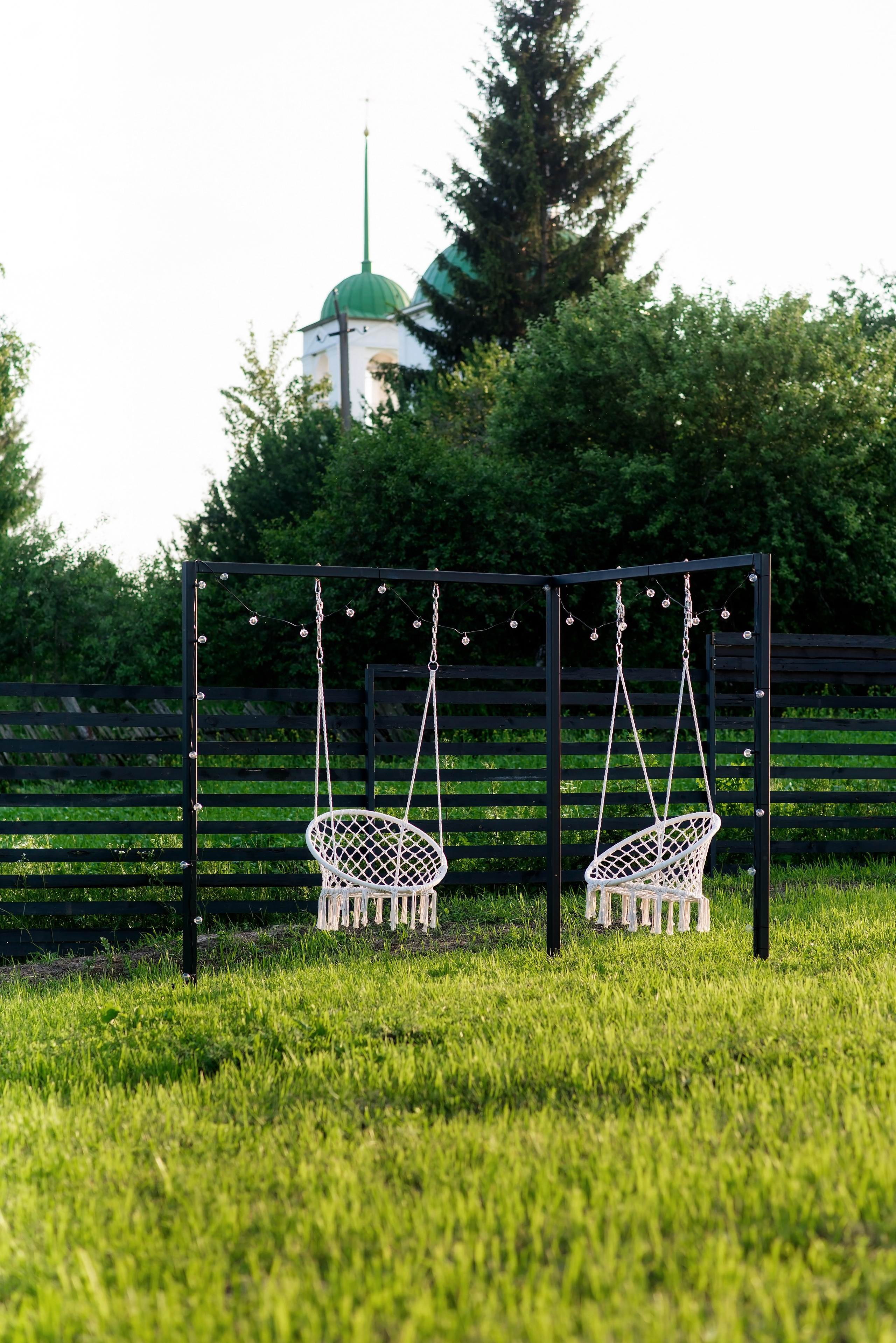 Наша территория. Глэмпинг. Аренда дома для отдыха в Брянске. Банный чан, зона BBQ. Дом на озере в Брянске. Отдых Брянск