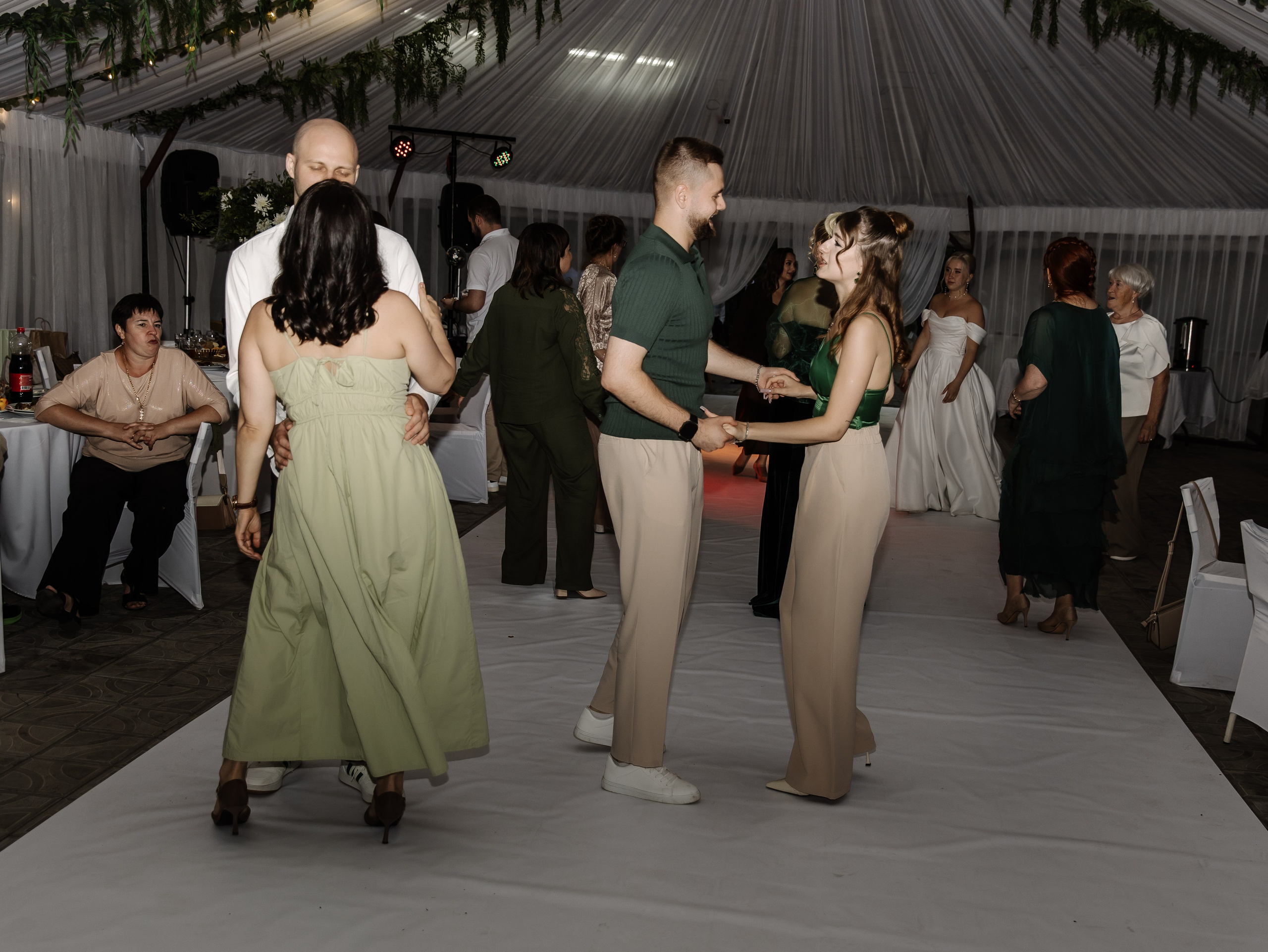 Дмитрий и Арина. СВАДЕБНЫЙ ФОТОГРАФ ЧЕЛЯБИНСК