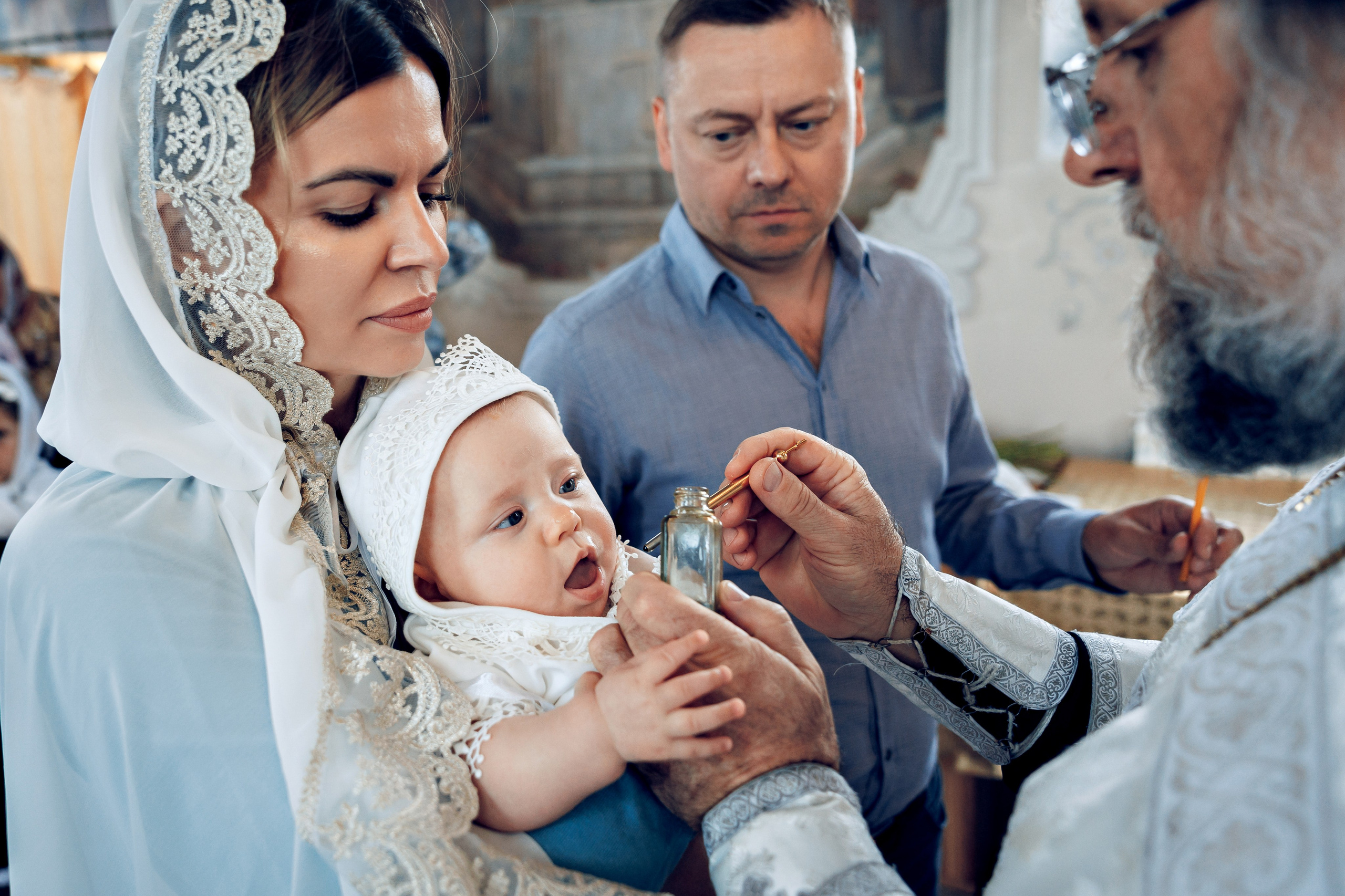 Крещение в Елоховском Богоявленном соборе. Профессиональный фотограф в Москве и Мо Мария Шантарёва