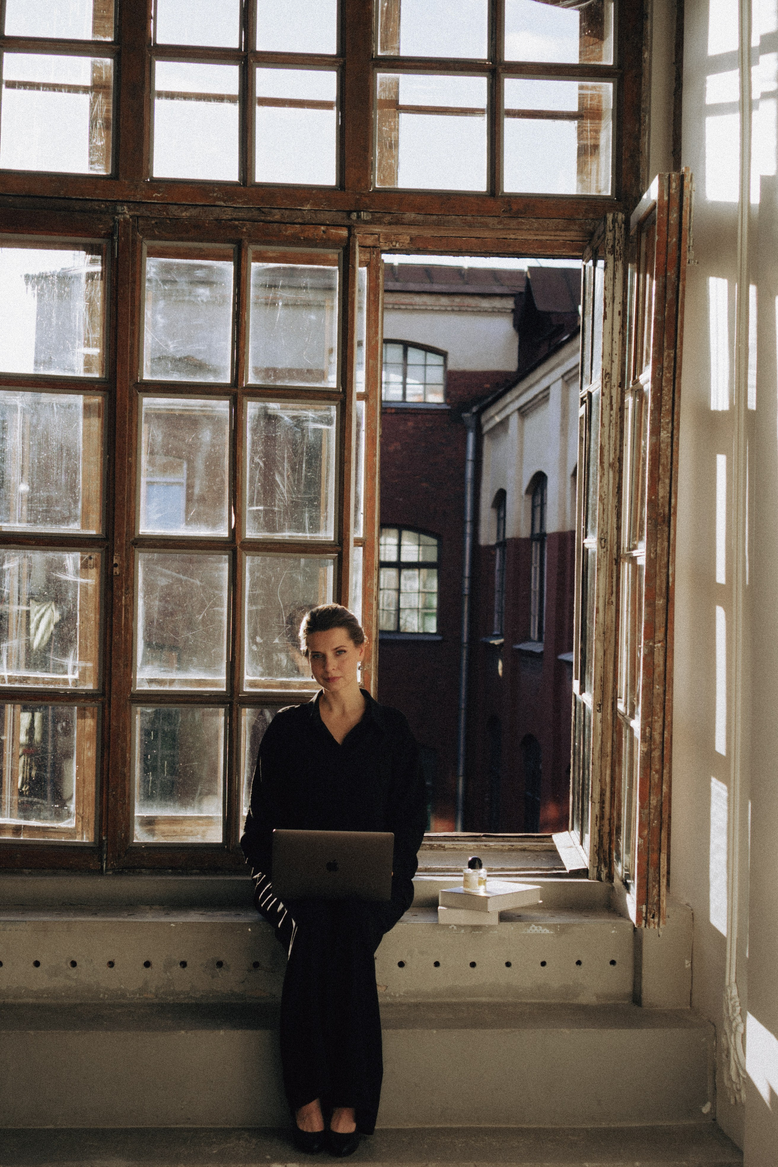 ФОТОСЕСИИЯ В СТУДИИ ДЛЯ ДЕВУШКИ ПСИХОЛОГА. Профессиональный фотограф, Санкт-Петербург — Виктория Богомолова