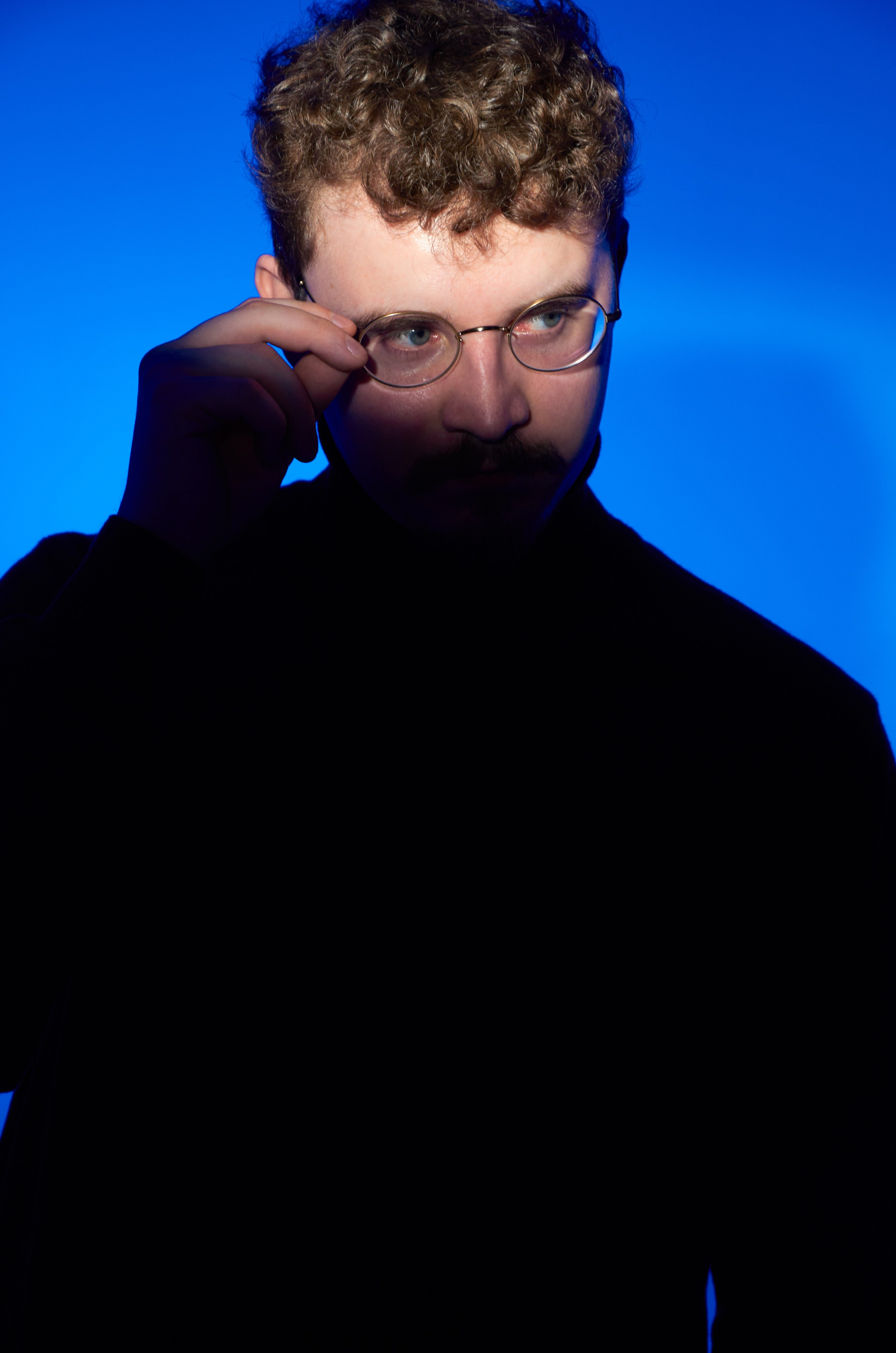 Эдуард. Главная