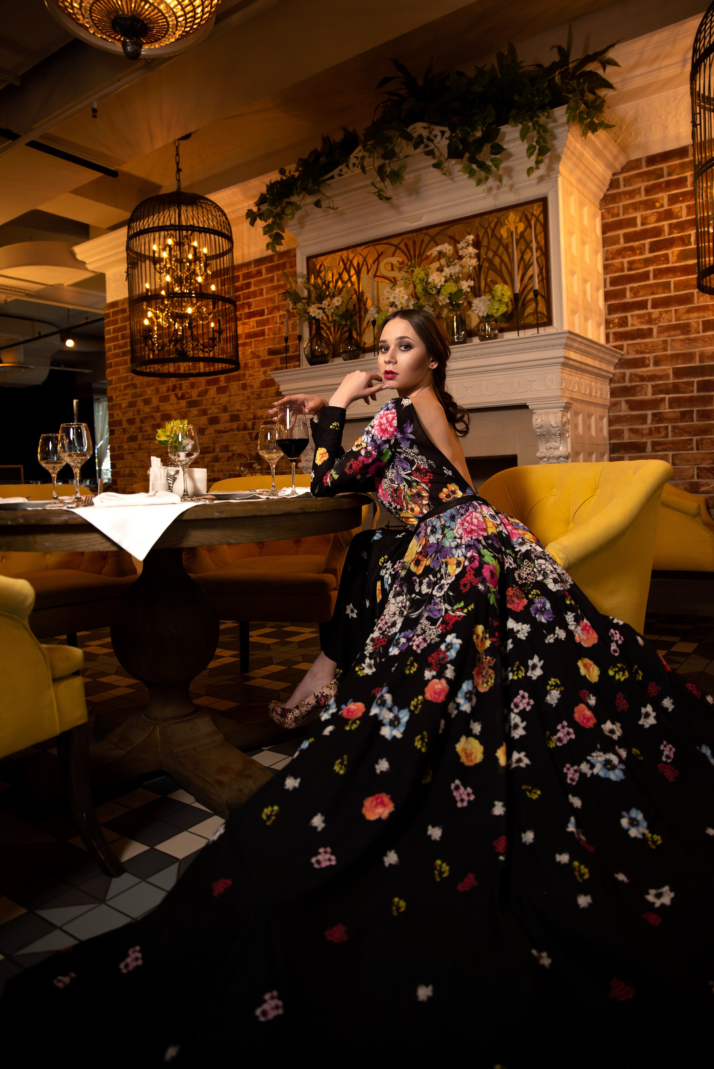 Фотосессия в стиле фэшн и гламур в Москве: профессиональный подход и яркие образы. Арт фотограф в Москве Леонид Маркачев. Женский портрет, будуар, фэшн, арт-ню