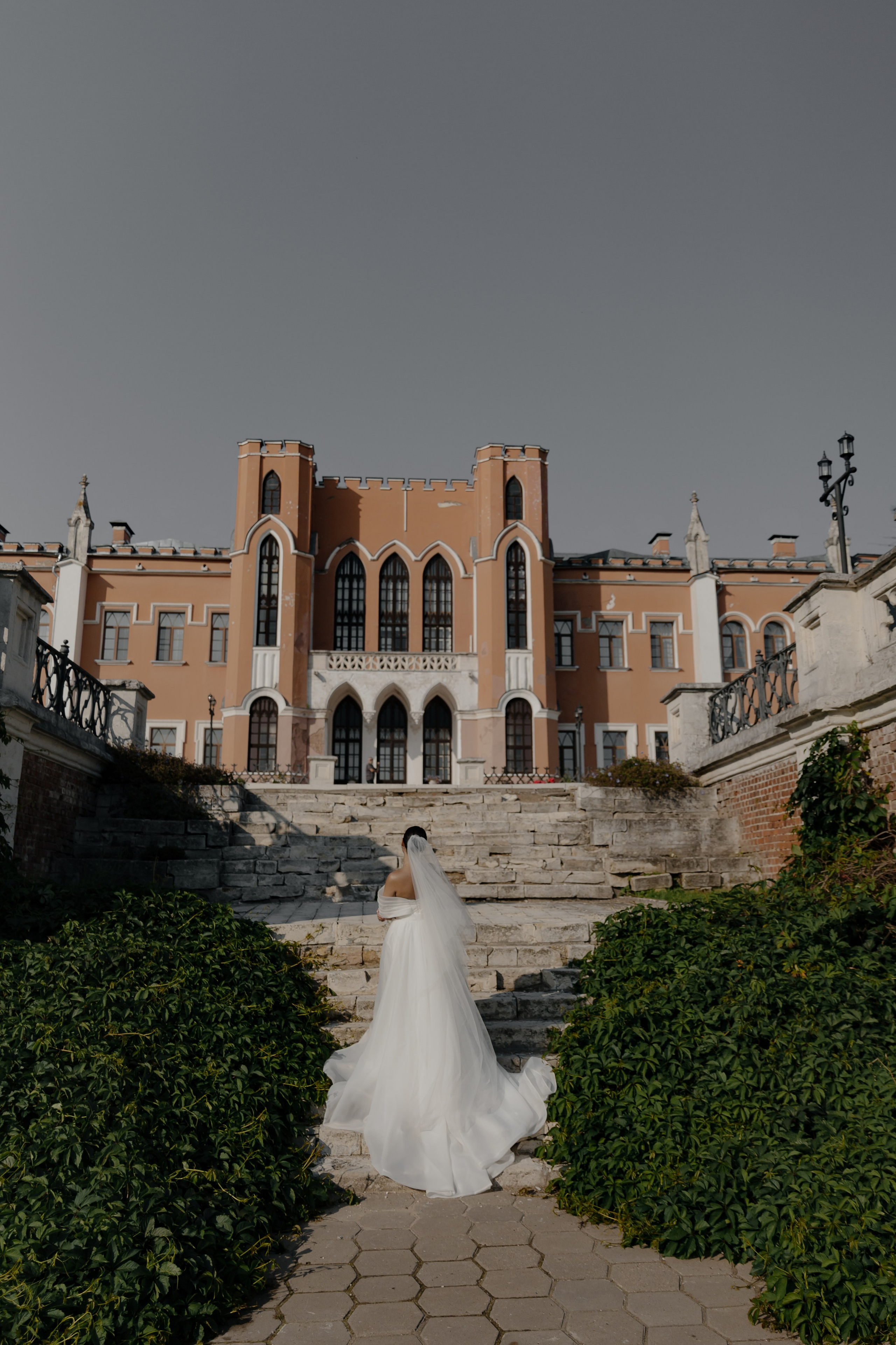 31.08.2024. RETOUCH-HOUSE