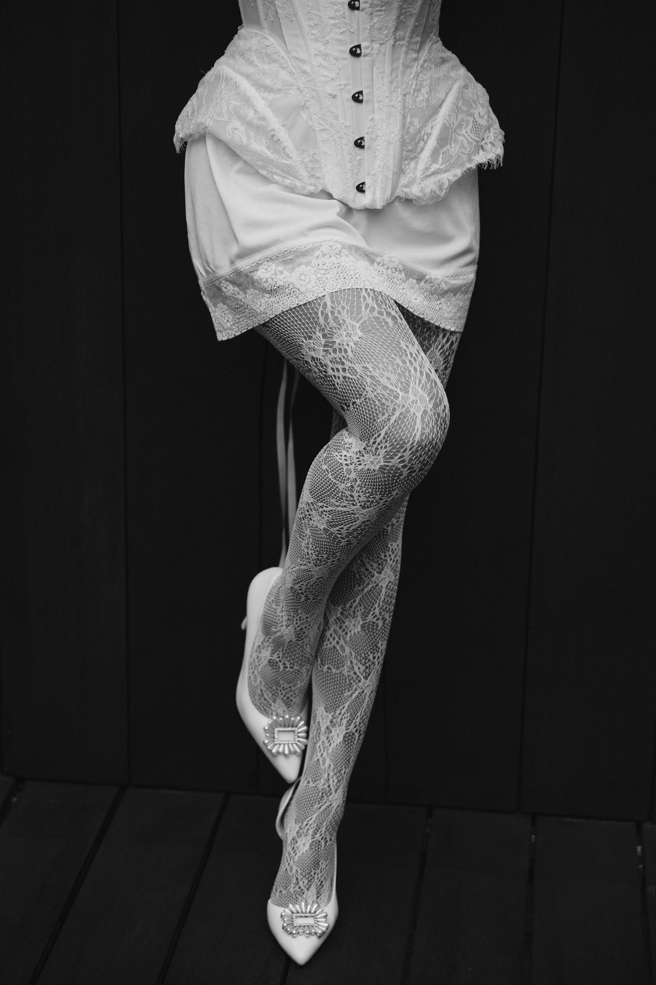 03.09.25. RETOUCH-HOUSE