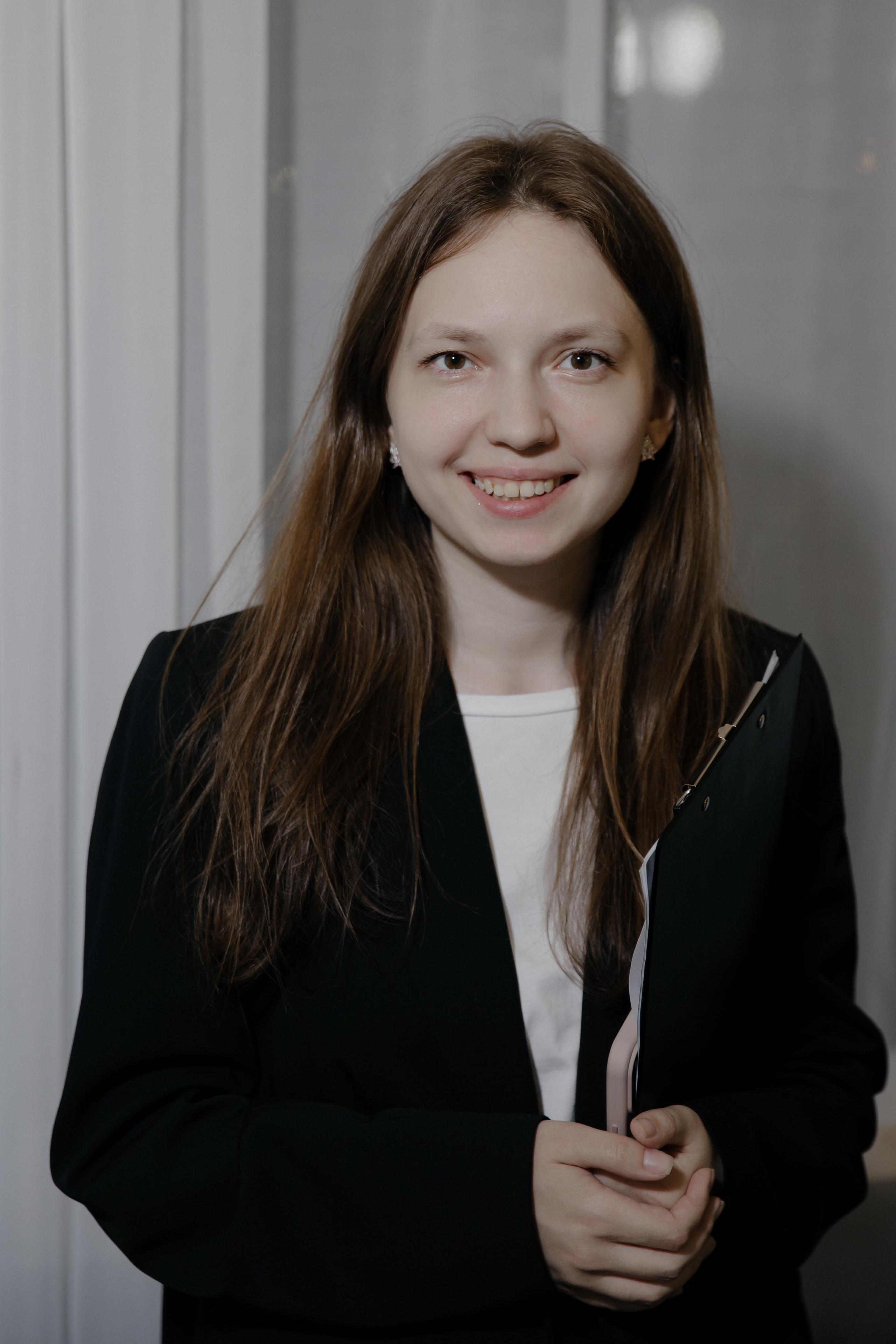 16.06.2024. RETOUCH-HOUSE