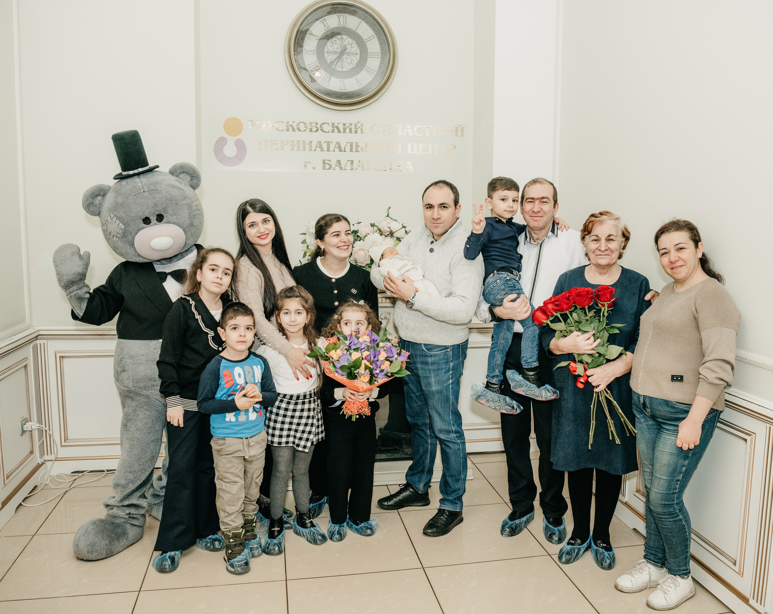 Выписка Вигена. Перинатальный центр в Балашихе. Фотограф на выписку из роддома в Москве и МО
