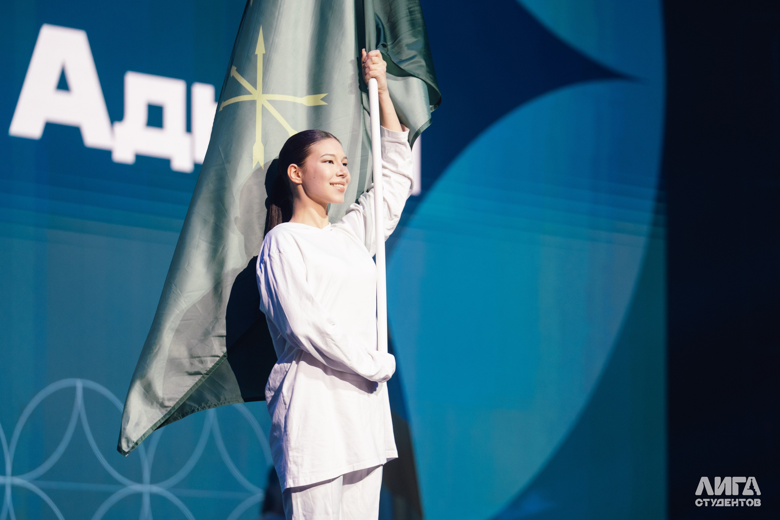 Российская Студенческая Весна 2025. Портретный фотограф в Казани Радомир Заздравных