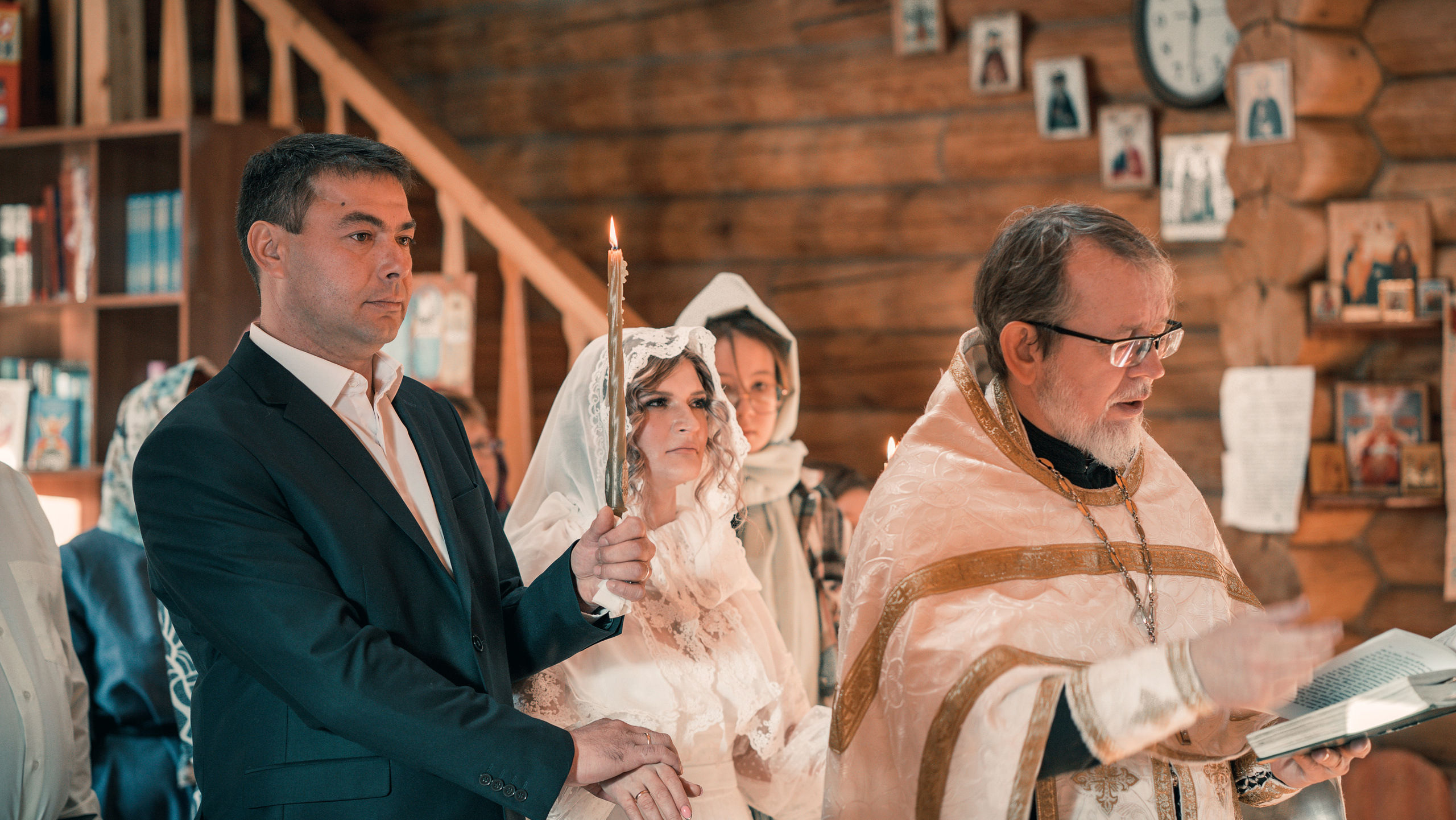 Обряд венчания. Фотограф Ворошилов Дмитрий. Эссо. Камчатка