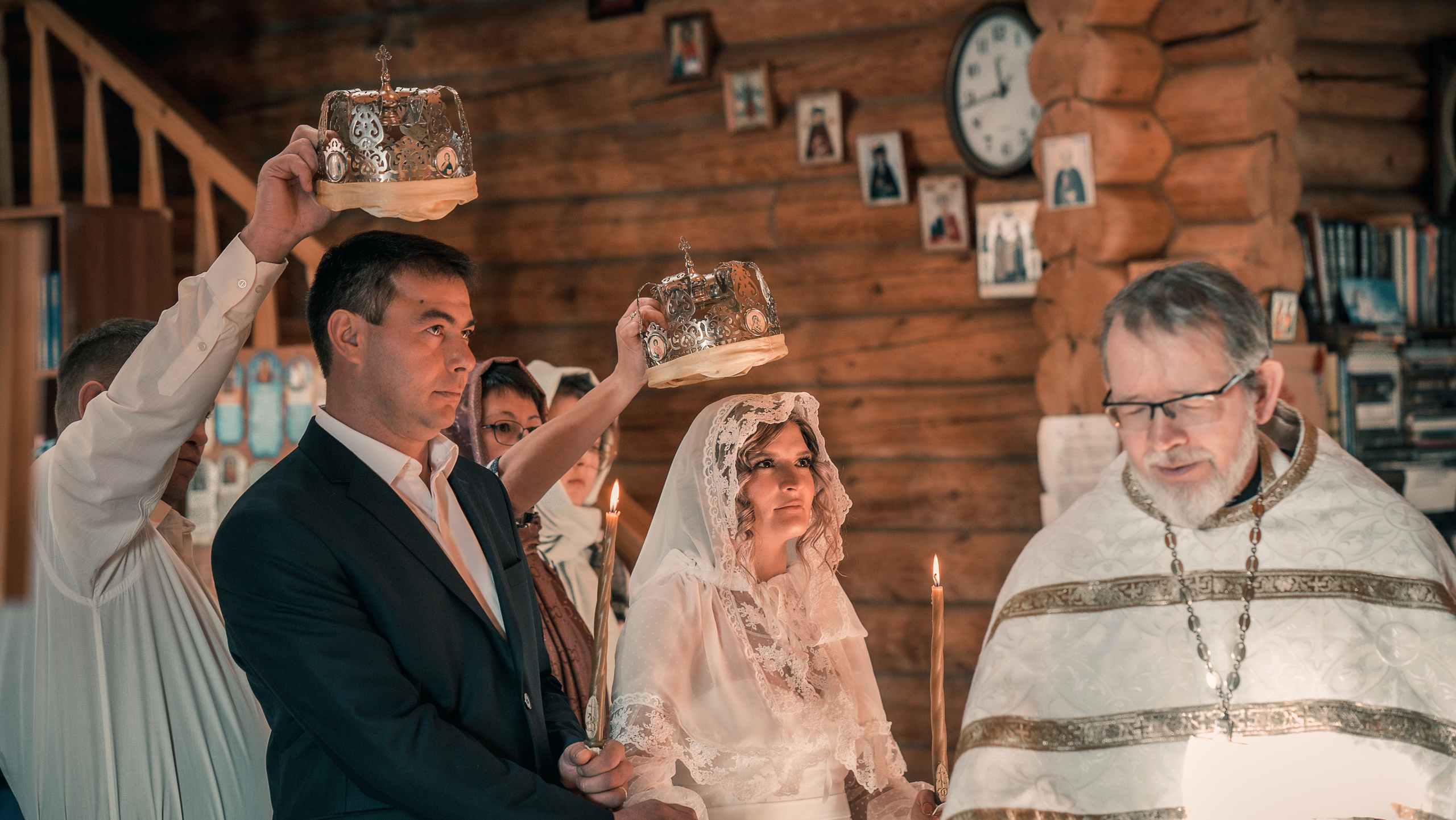 Обряд венчания. Фотограф Ворошилов Дмитрий. Эссо. Камчатка