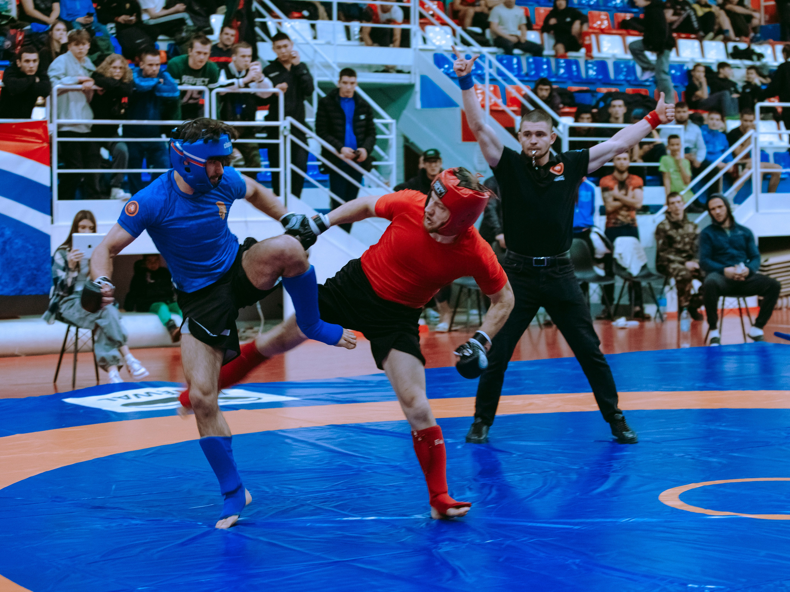 Кубок России по спортивной борьбе панкратион `23. Портретный фотограф в Москве Дарья Цезария