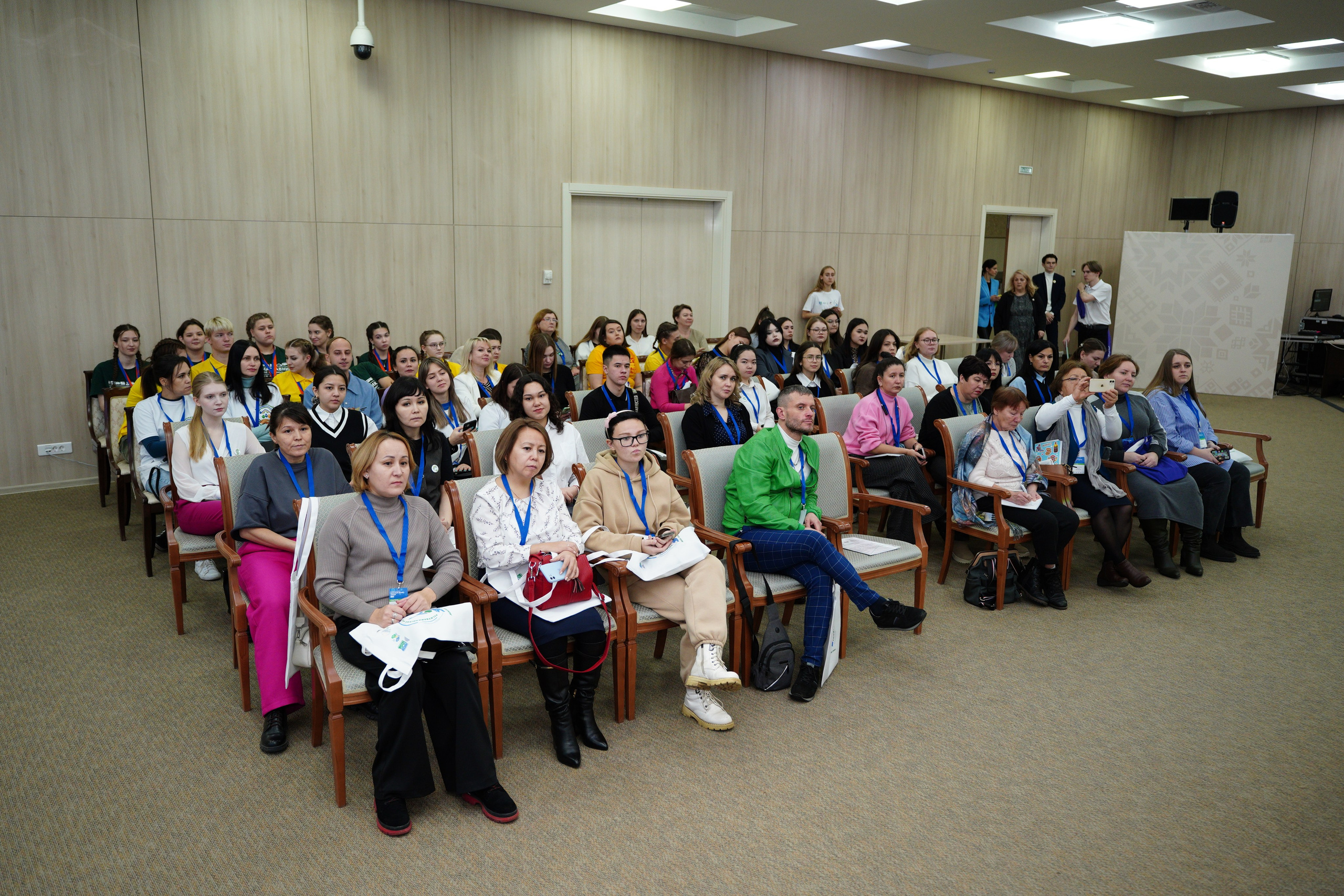 Республиканский Фестиваль Вожатых «Вожатый — звучит гордо». Pupov.png