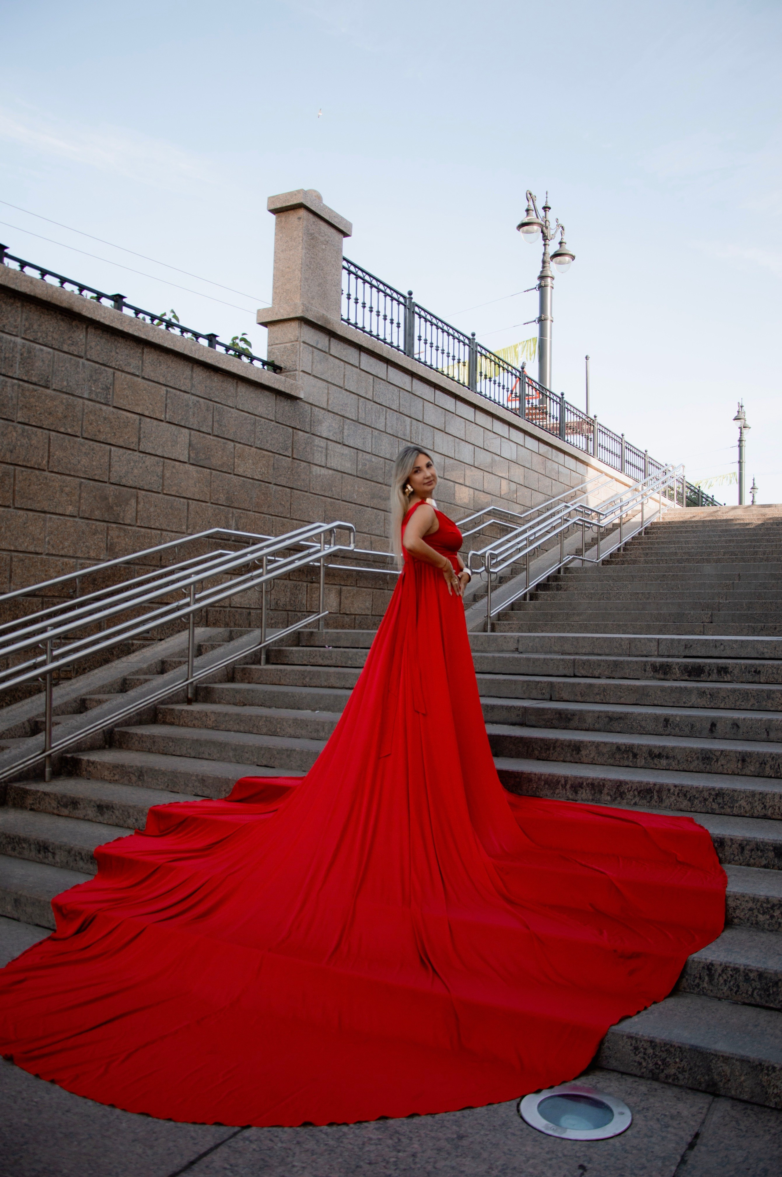 Летящие платья. Мобильный фотограф в Омске