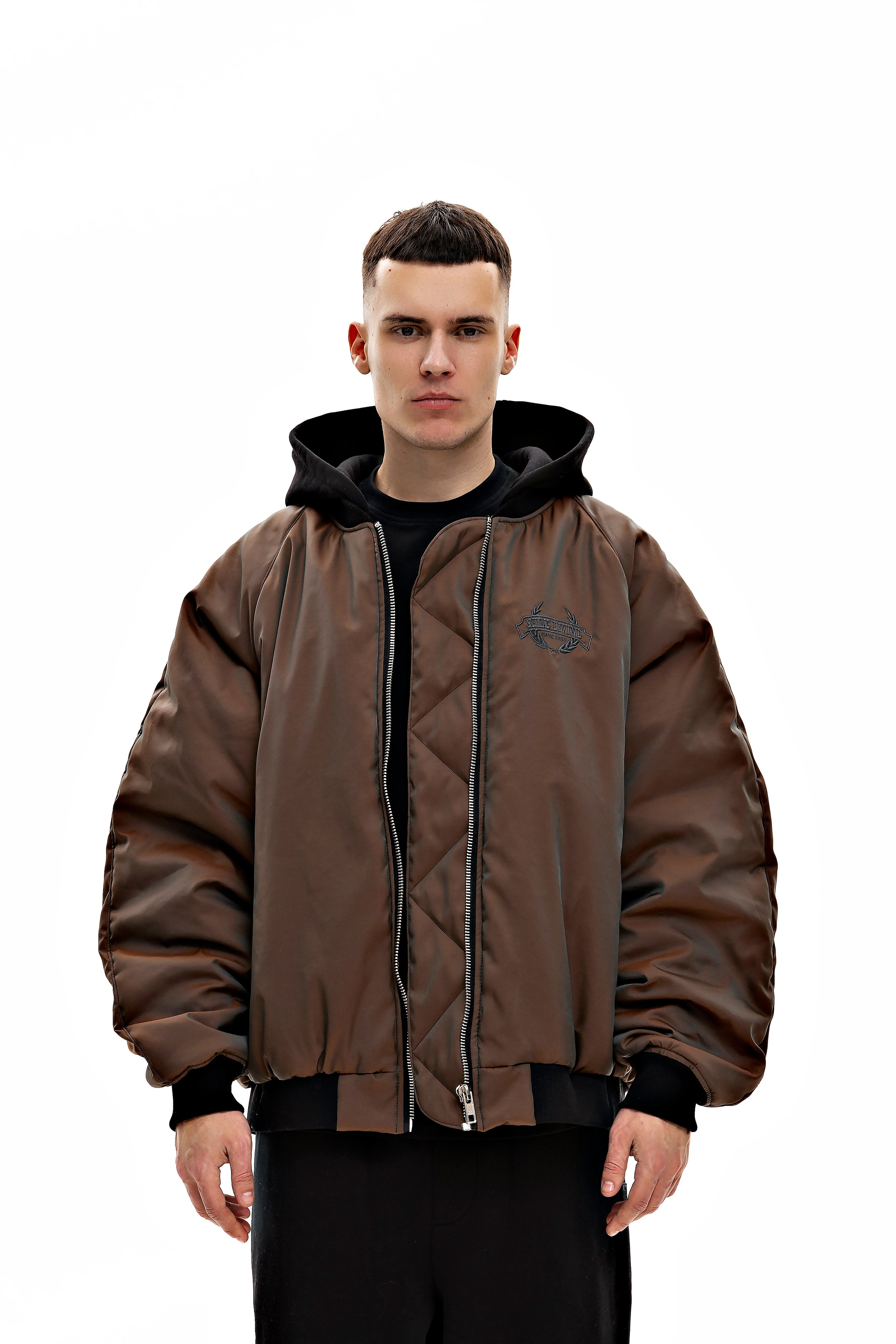 Shine divined catalogue '2024. Коммерческий фотограф в Екатеринбурге Анастасия Гаруст