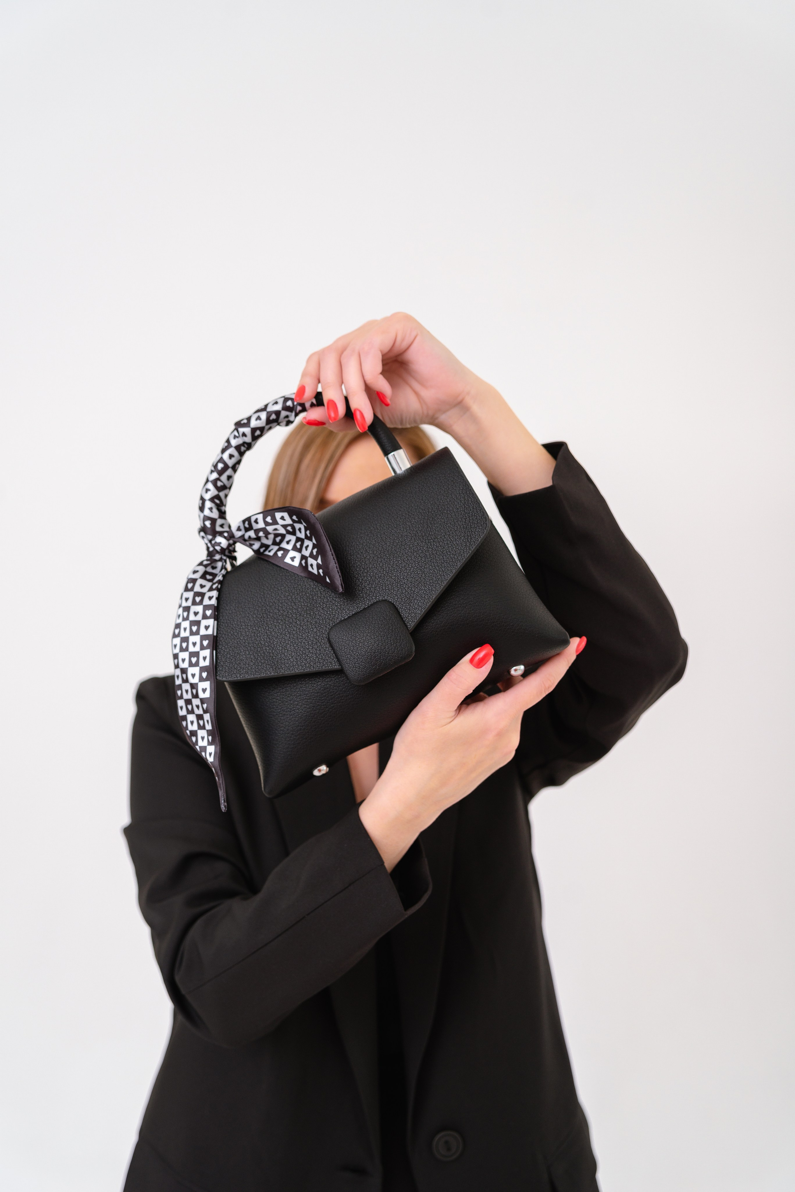 Предметная фото съемка для маркетплейсов в студии Балаково