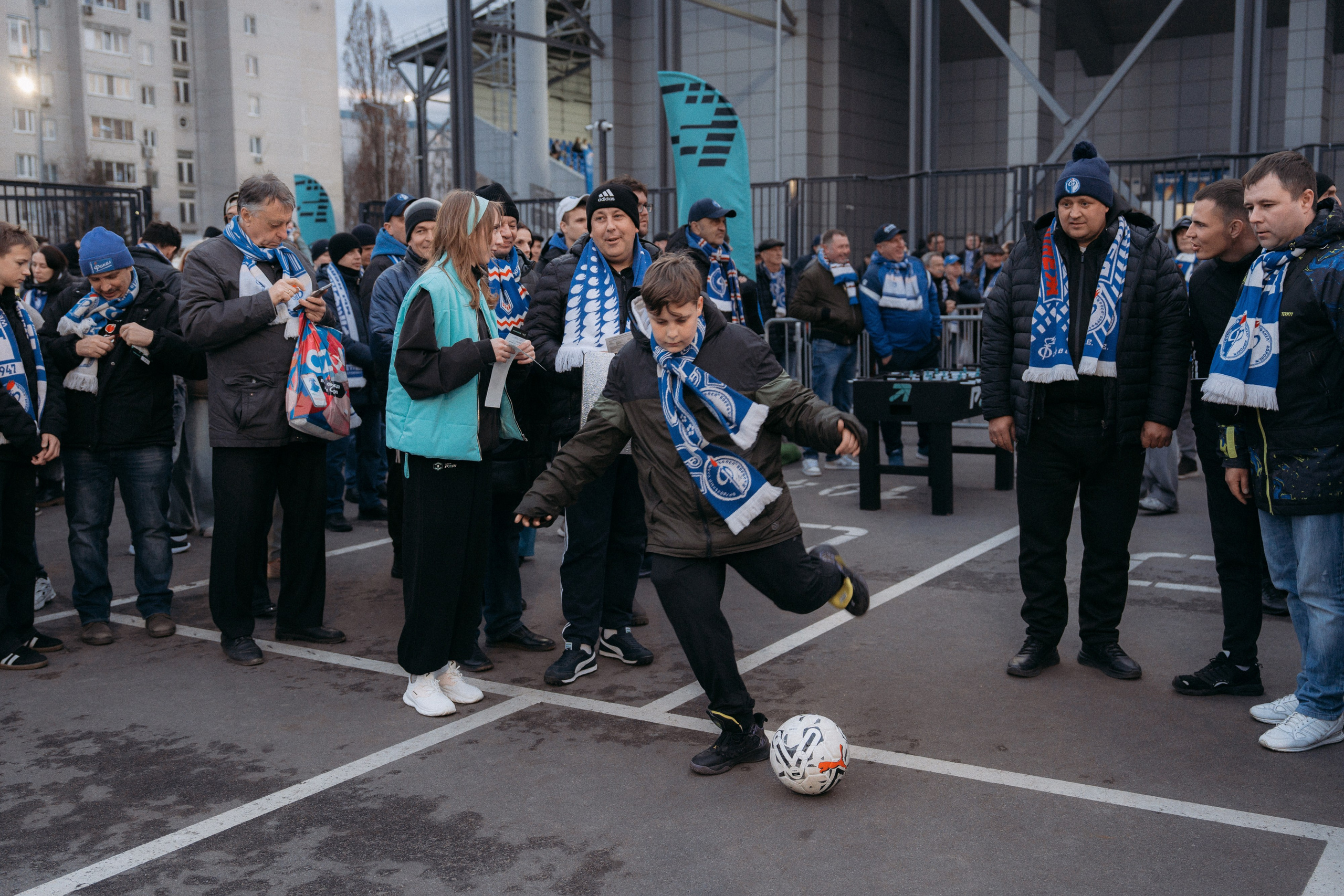 Репортажная фотосъемка фан-фестиваля. Свадебный и репортажный фотограф в Воронеже Роман Янко