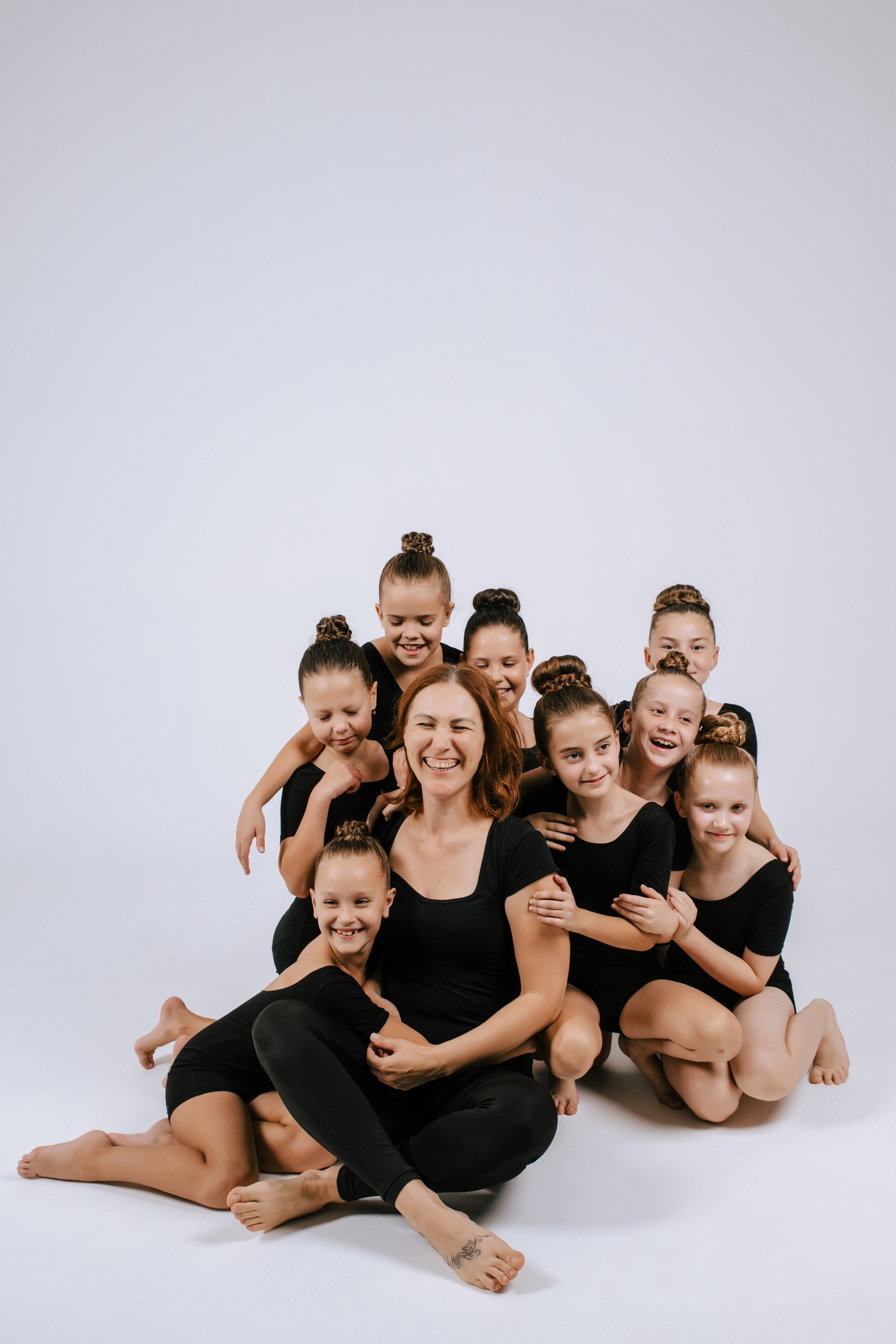 Коллектив «Жар-птица». Фотограф Ярмишко Дарья. Выпускные фотокниги