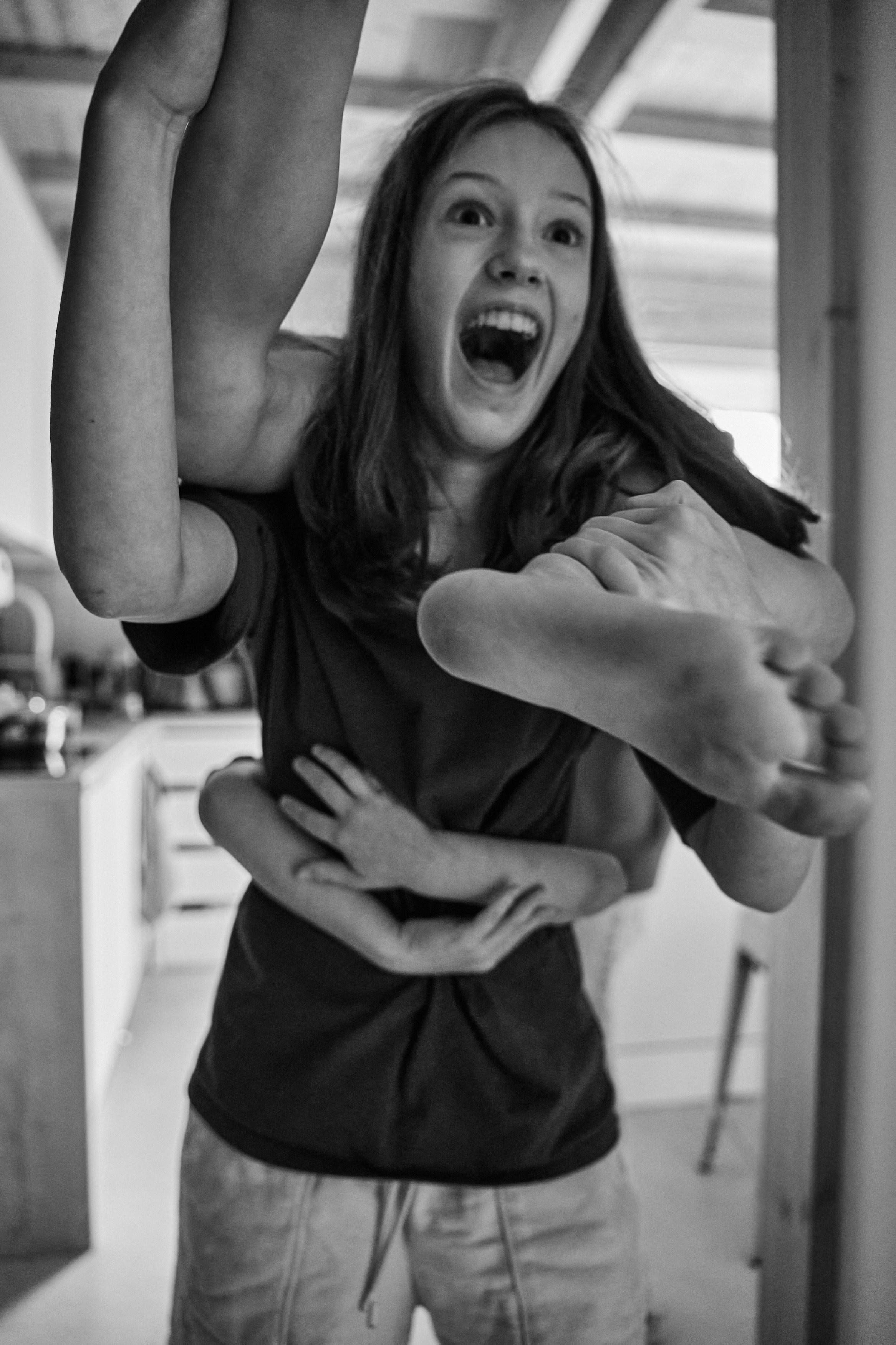 Четверо детей в доме. Фотограф Женя Пашкина