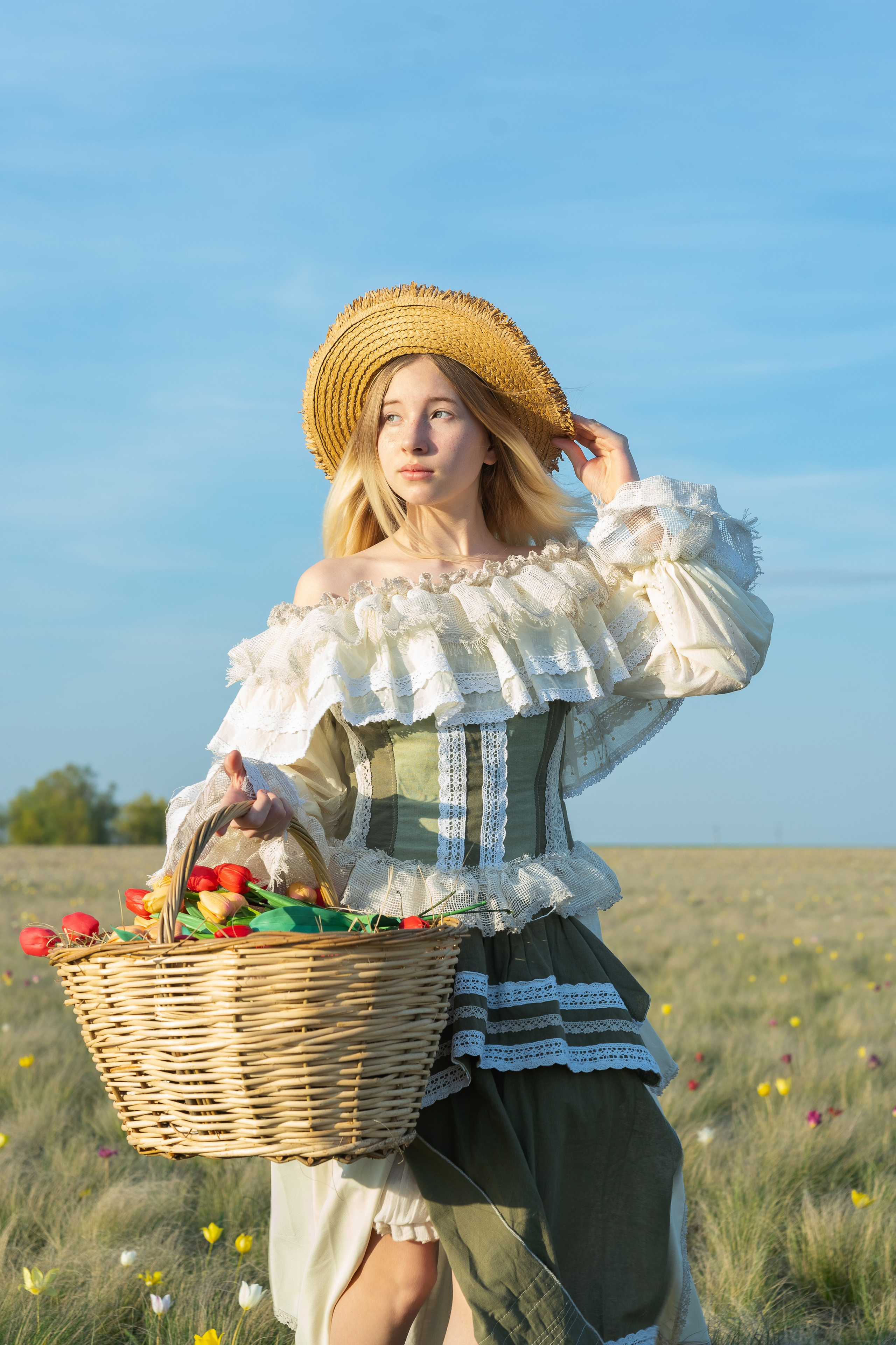 Фотосессия в поле. Фотограф Саратов/Энгельс