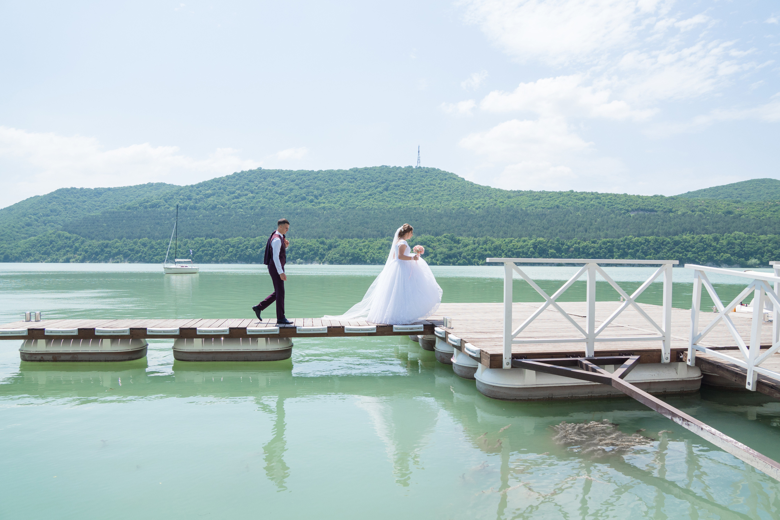 Свадебная фотосессия в Абрау. Профессиональный фотограф Геленджик, Новоросийск Виктория Цейс