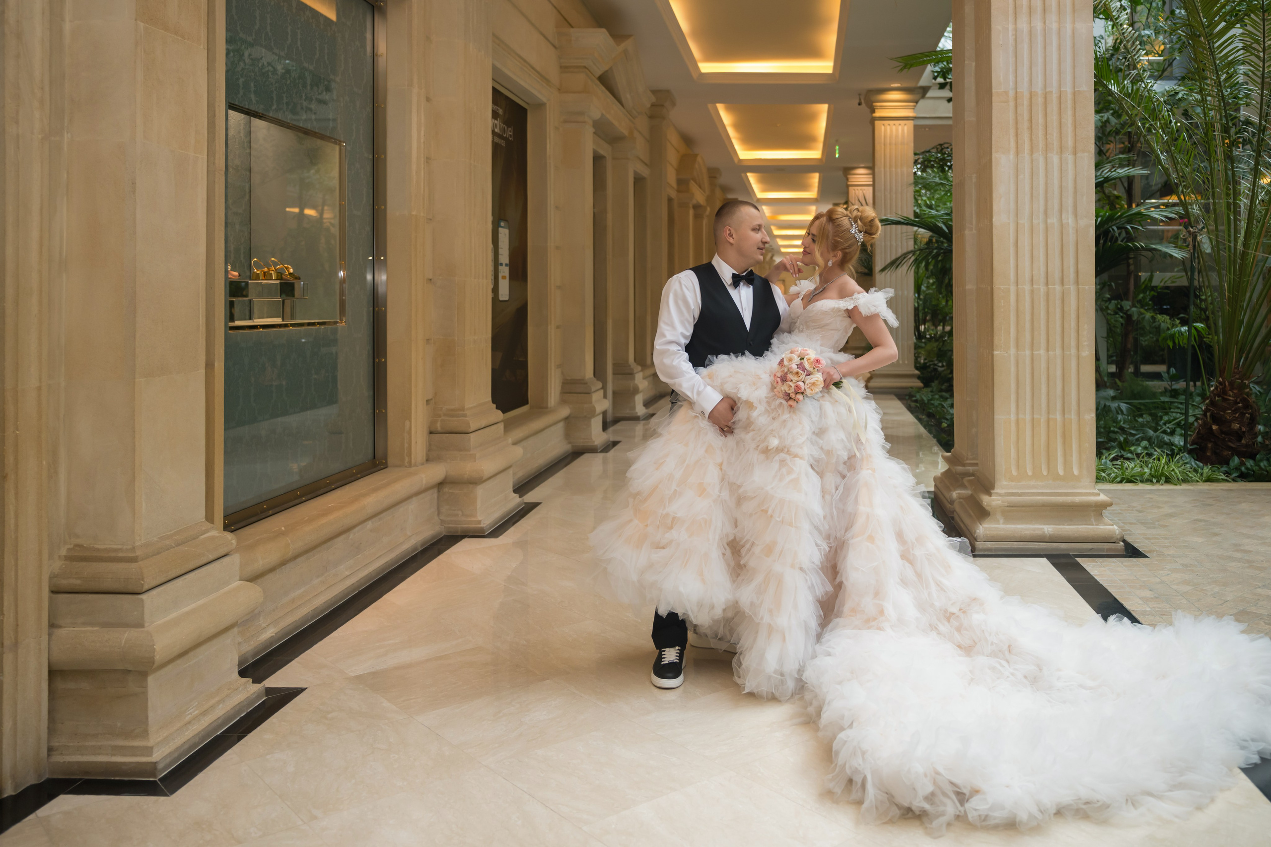 Виктор & Кристина. Семейный и контент фотограф в Москве Alira