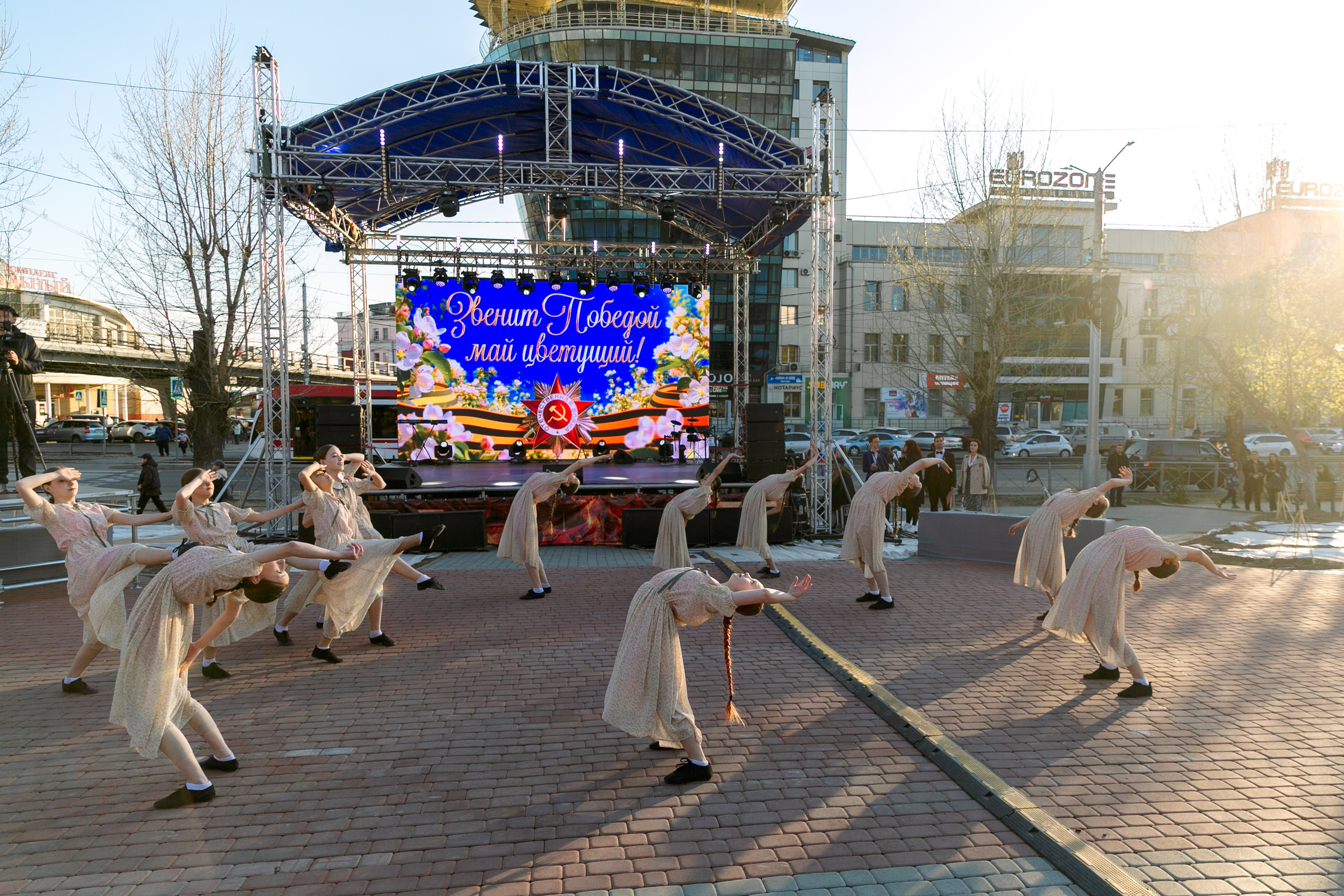 Концерт приуроченный к празднованию 80 лет победл. Свадебный и семейный фотограф в Улан-Удэ