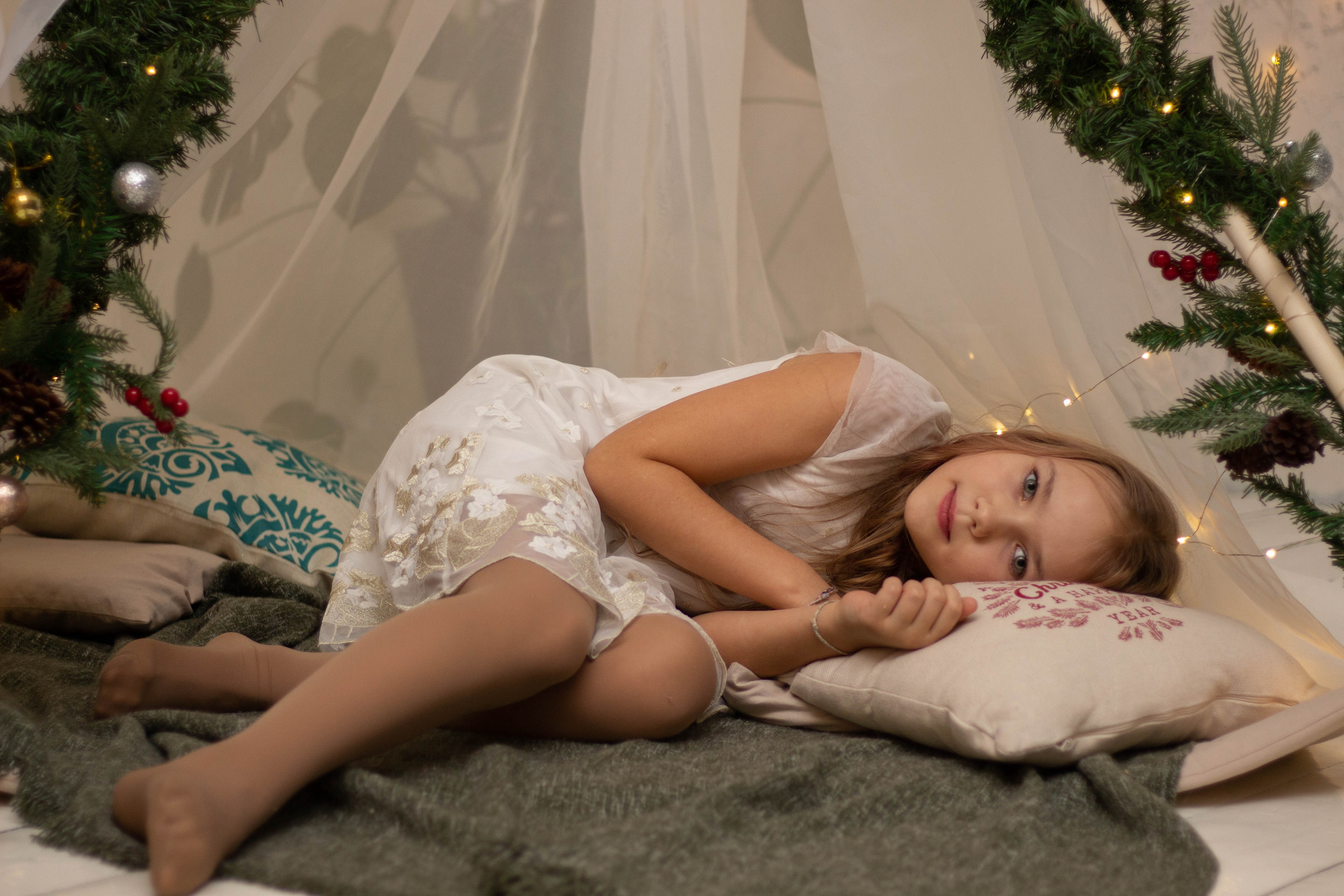 Новогодняя фотосессия Анны и Евгения. Фотограф новорожденных в Екатеринбурге