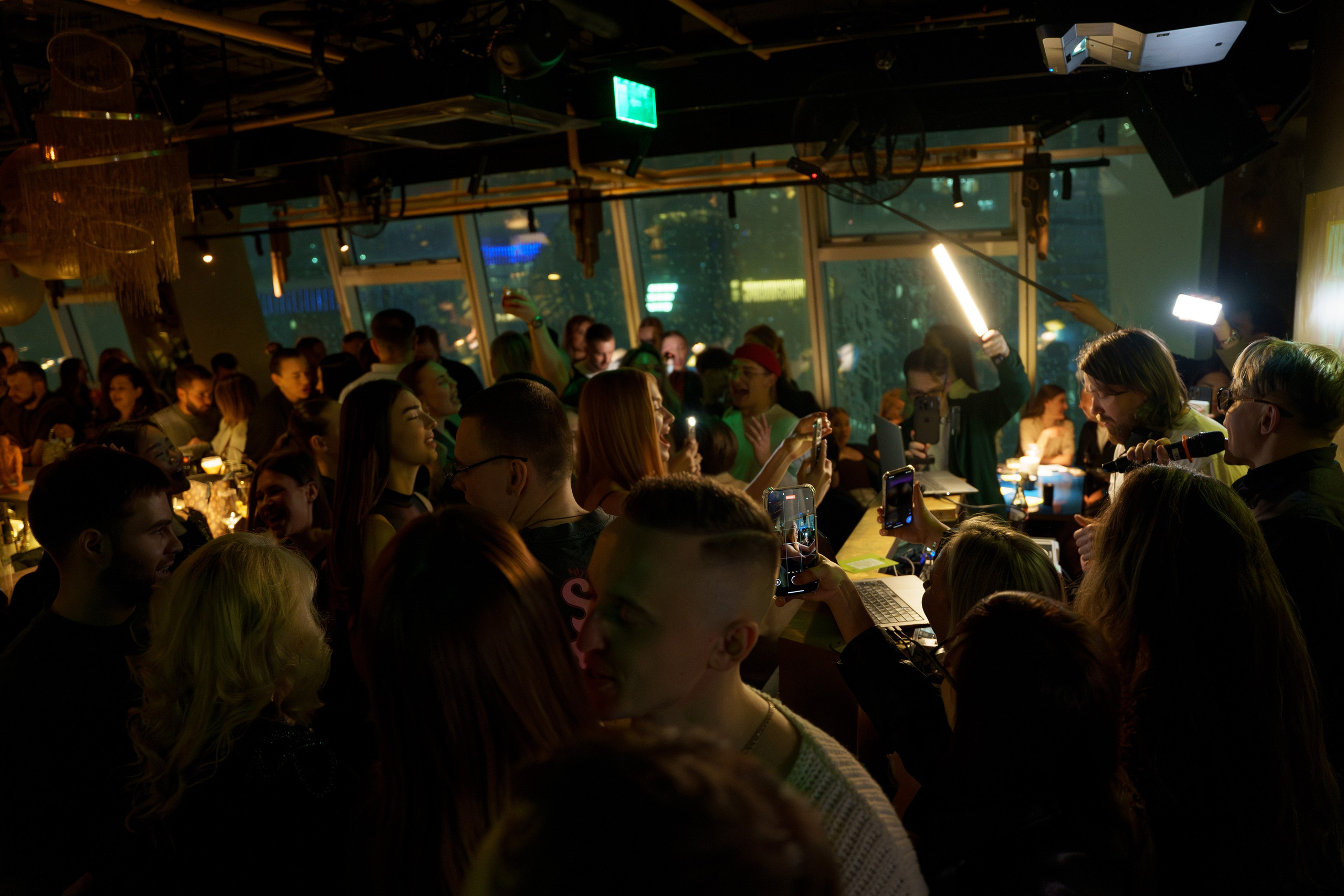 Вечеринка INSTADIUM репортажный фотограф Саша Дружинина. Репортажный фотограф в Москве Саша Дружинина